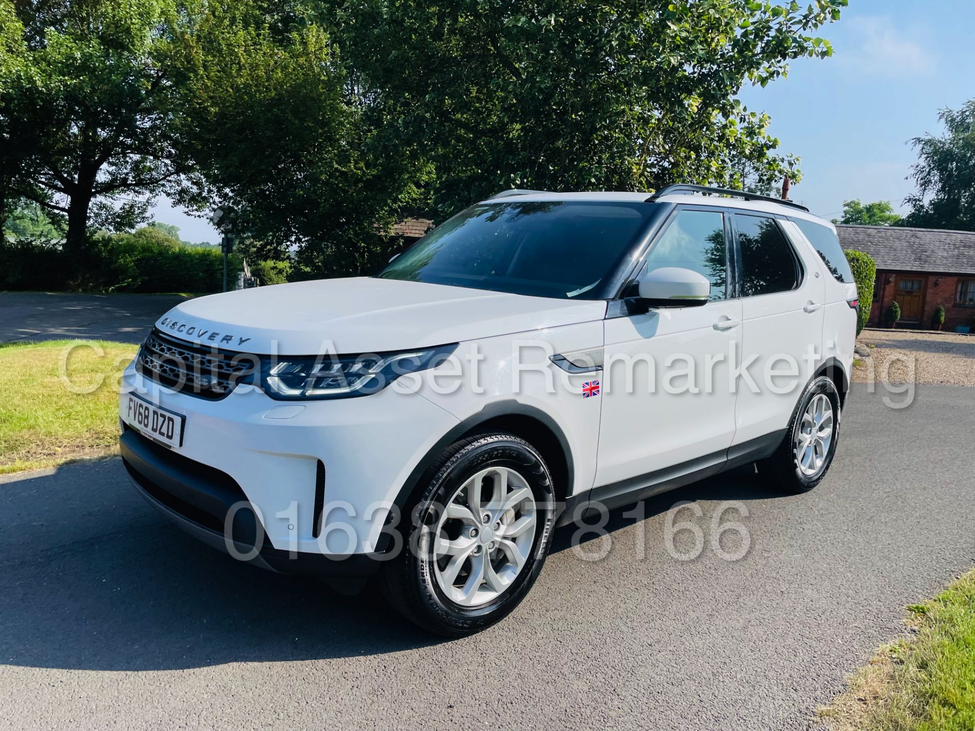LAND ROVER DISCOVERY 5 *SE EDITION* SUV (2019 - EURO 6) '3.0 TD6 -306 BHP- 8 SPEED AUTO' *HUGE SPEC* - Image 6 of 47