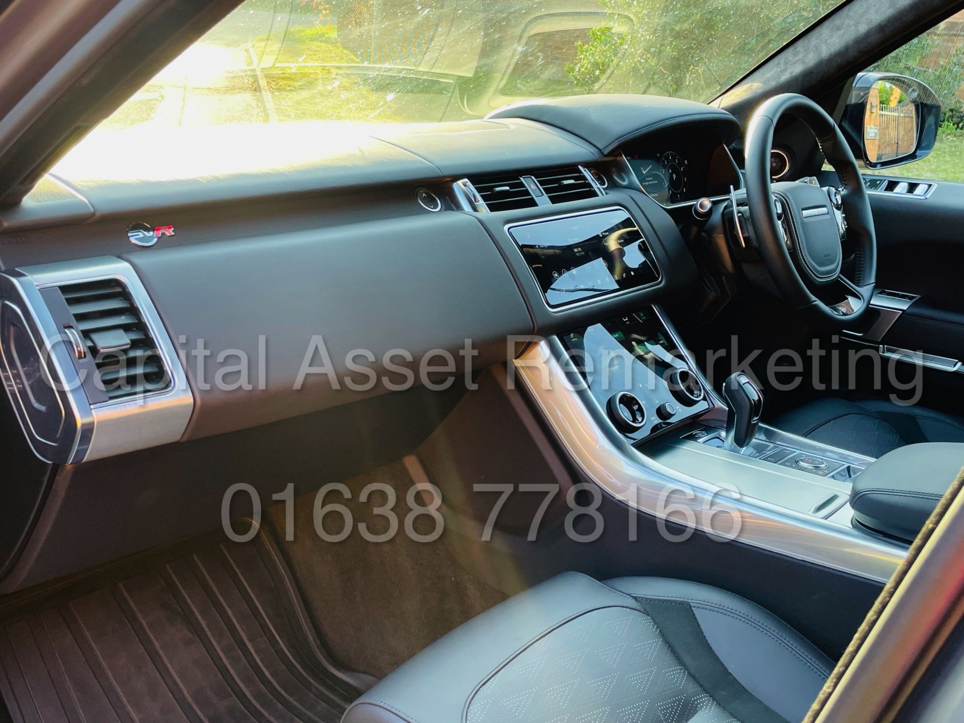 RANGE ROVER SPORT *SVR* SUV (2021 - NEW MODEL) '5.0 V8 - 575 BHP - AUTO' **ULTIMATE SPEC** - Image 25 of 72