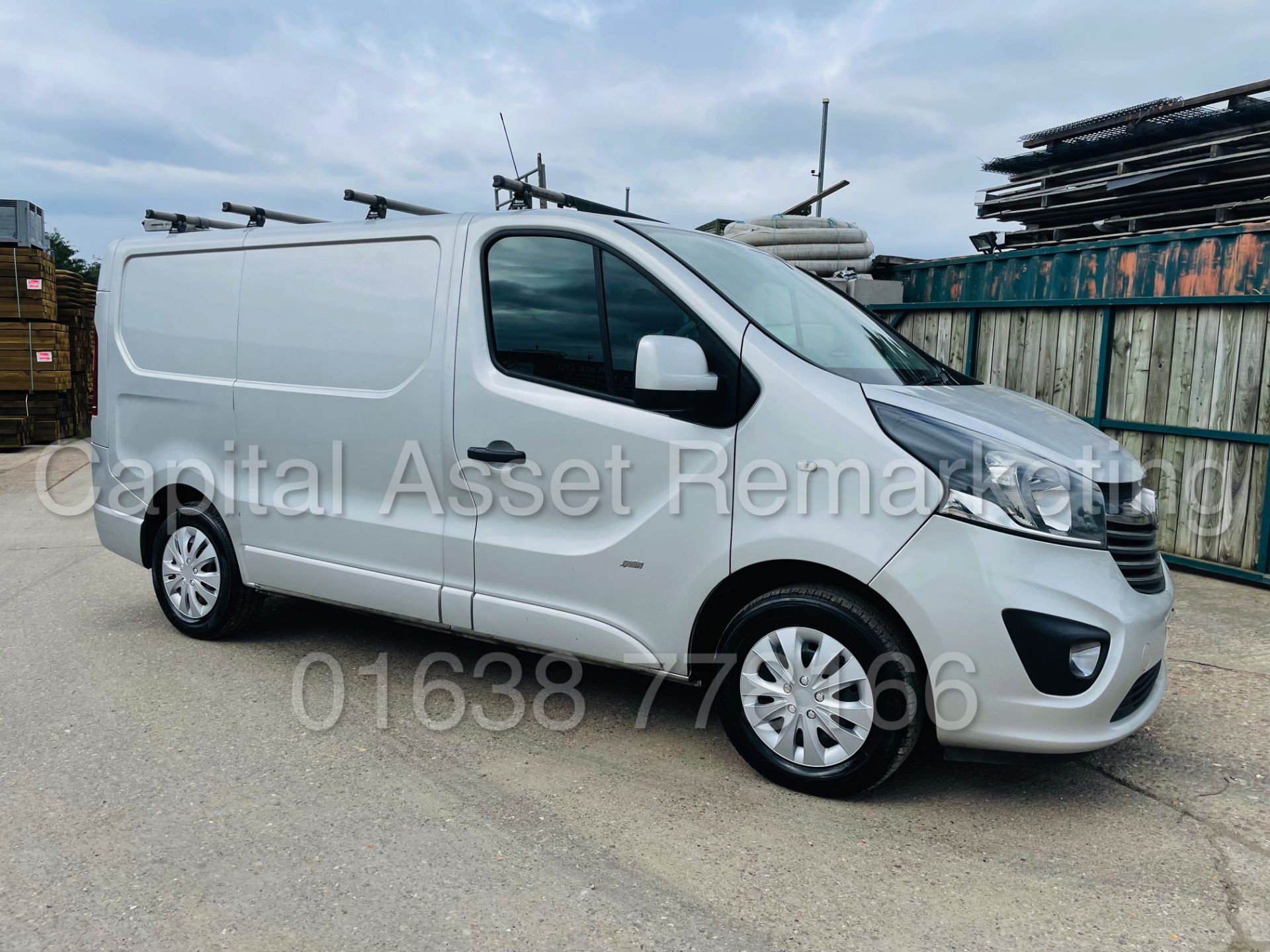 VAUXHALL VIVARO *SPORT EDITION* PANEL VAN (2017 - EURO 6) '1.6 CDTI - 123 BHP - 6 SPEED' (1 OWNER)