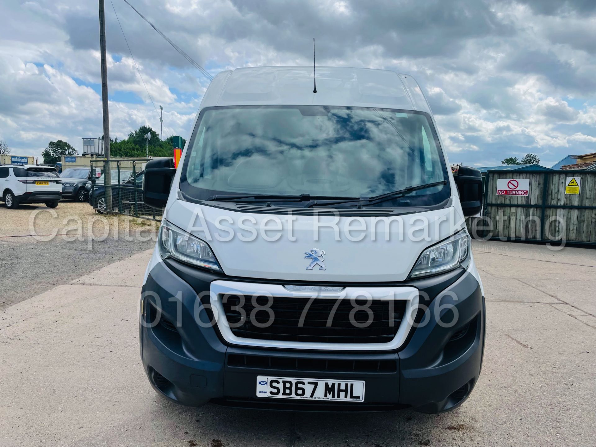 ON SALE PEUGEOT BOXER *PROFESSIONAL* LWB HI-ROOF (2018 - EURO 6) '2.0 BLUE HDI - 6 SPEED' *A/C & NAV - Image 4 of 44