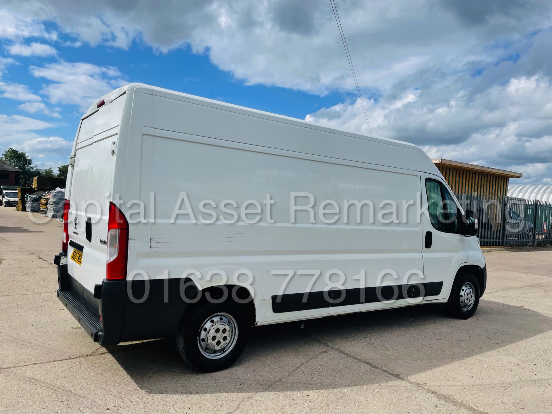 ON SALE PEUGEOT BOXER *PROFESSIONAL* LWB HI-ROOF (2018 - EURO 6) '2.0 BLUE HDI - 6 SPEED' *A/C & NAV - Image 13 of 44