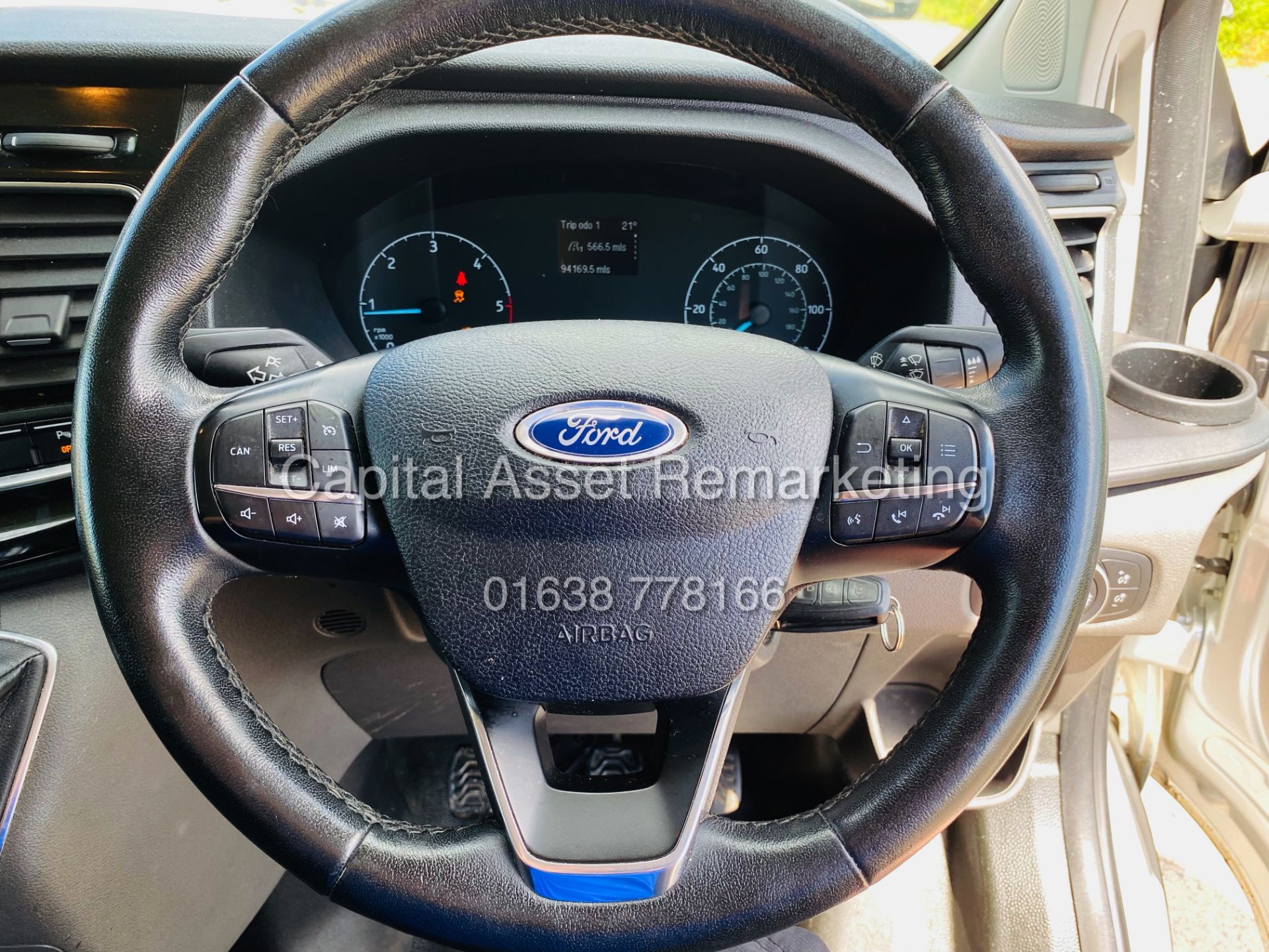 FORD TRANSIT CUSTOM 2.0TDCI (130) LIMITED "SWB" 300 - 19 REG - 1 OWNER - AIR CON - ALLOYS- HUGE SPEC - Image 13 of 21