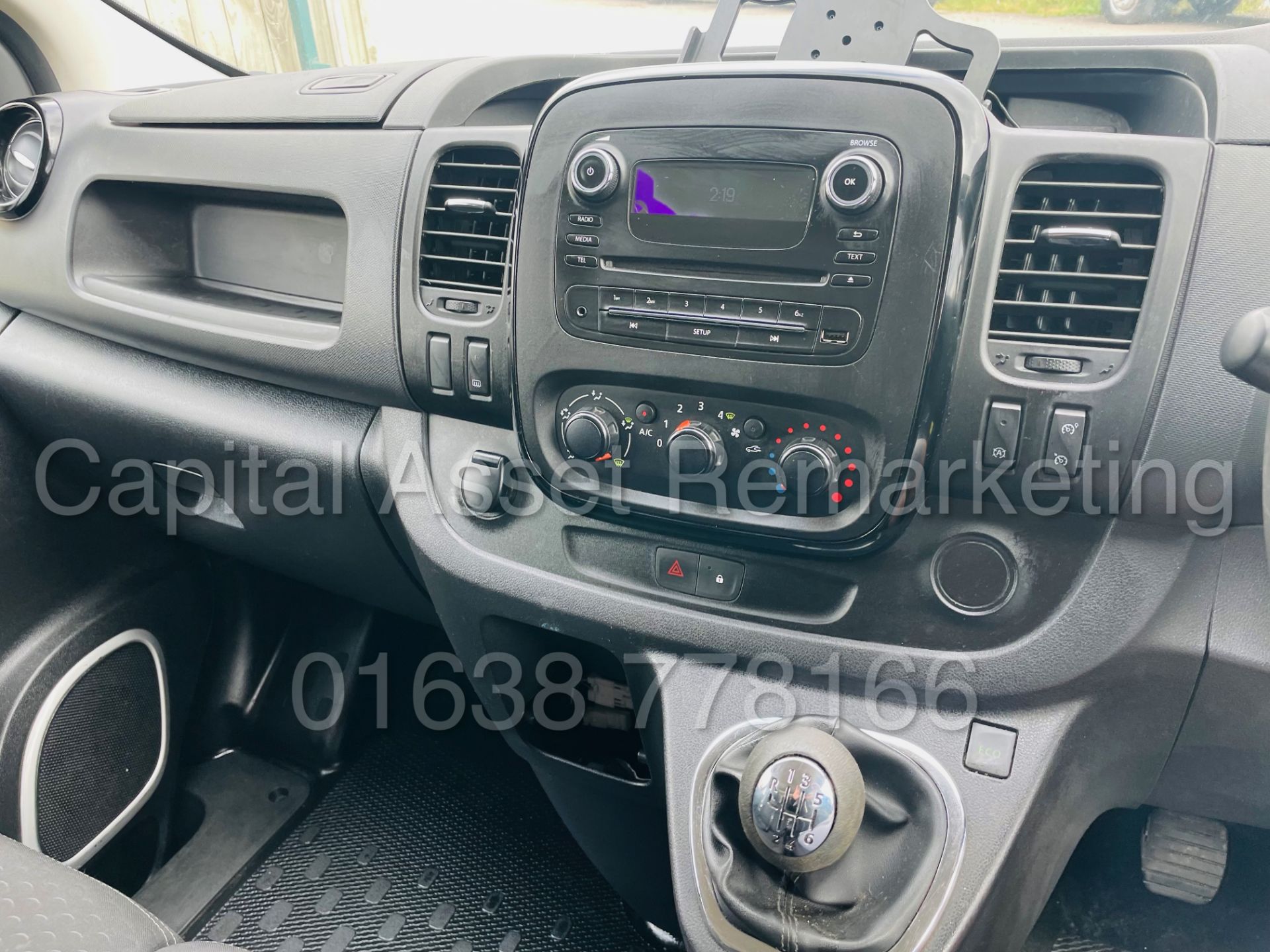 VAUXHALL VIVARO *SPORT EDITION* PANEL VAN (2017 - EURO 6) '1.6 CDTI - 123 BHP - 6 SPEED' (1 OWNER) - Image 35 of 43