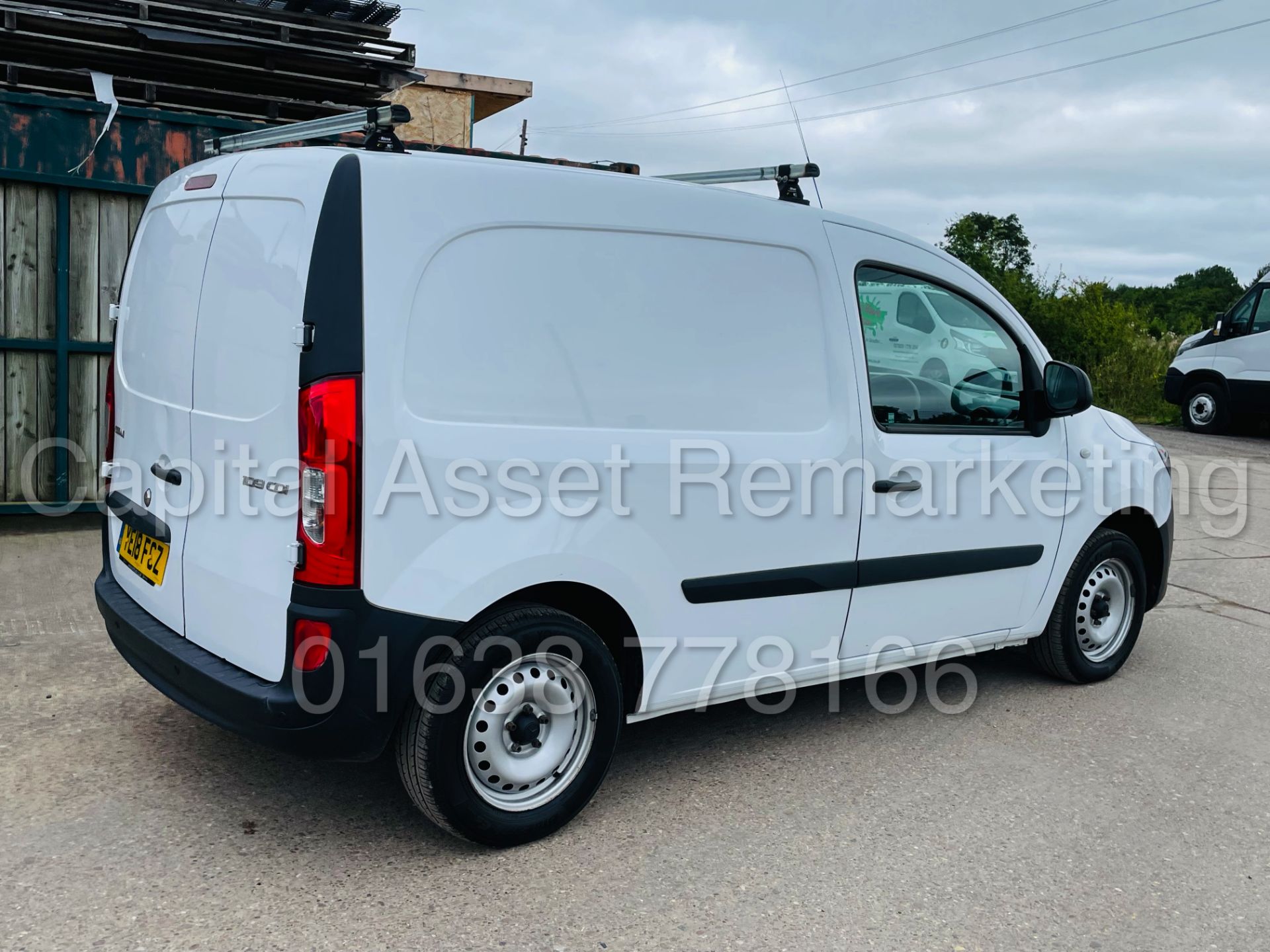 MERCEDES-BENZ CITAN 109 CDI *LWB - PANEL VAN* (2018 - EURO 6) *CRUISE CONTROL* (1 OWNER) *LOW MILES* - Image 9 of 37