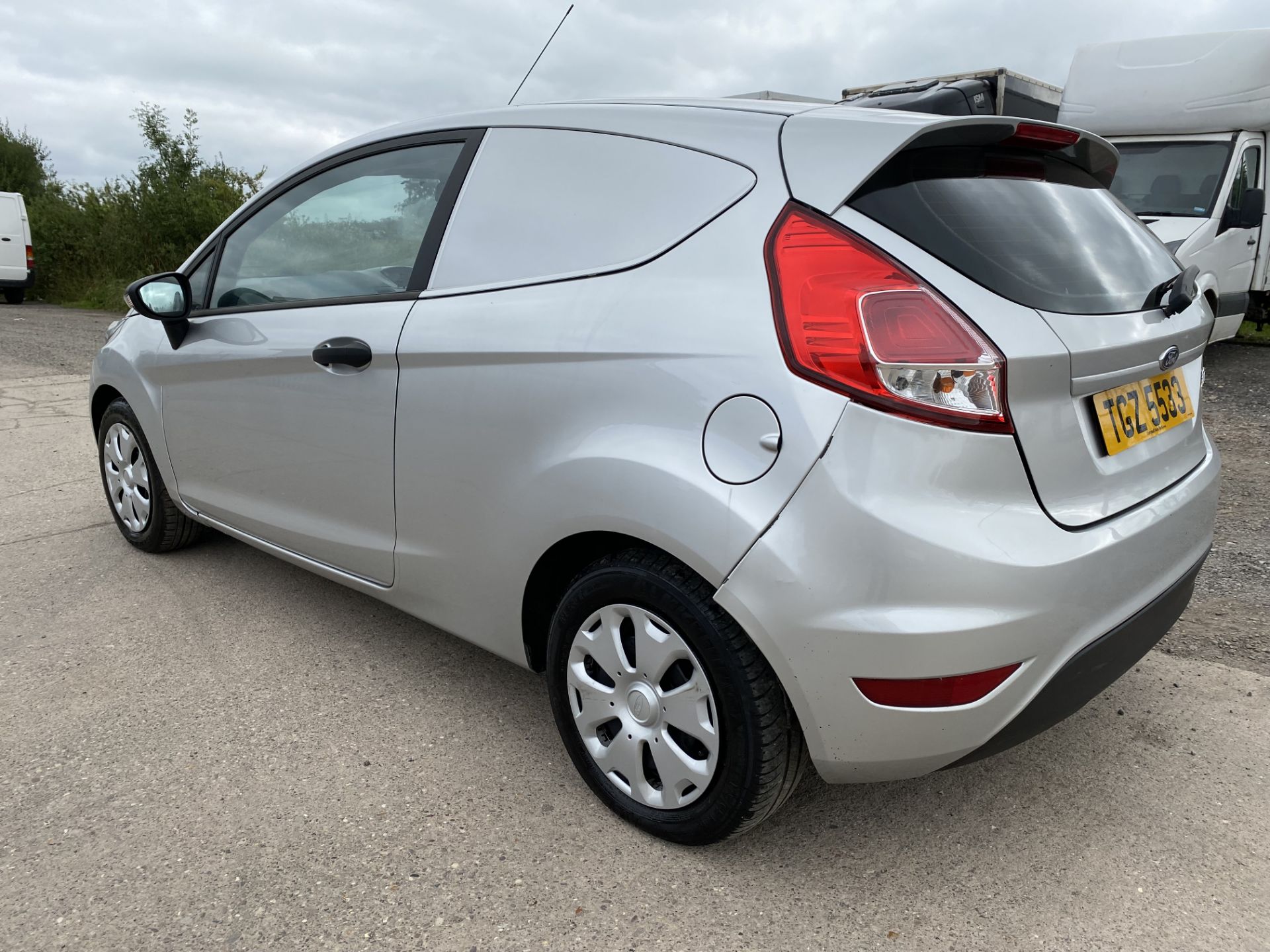 (On Sale) FORD FIESTA 1.5'TDCI' ECONETIC - (66 REG) 1 OWNER - AIR CON - SILVER -NEW SHAPE - LOOK!!!! - Image 7 of 20