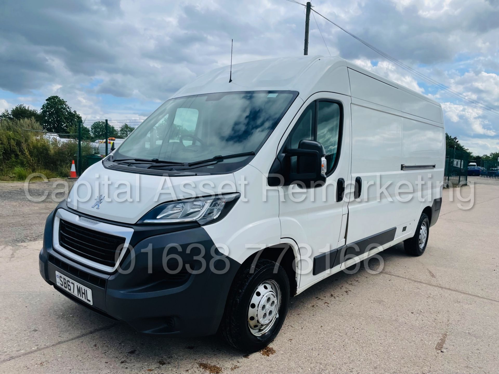 ON SALE PEUGEOT BOXER *PROFESSIONAL* LWB HI-ROOF (2018 - EURO 6) '2.0 BLUE HDI - 6 SPEED' *A/C & NAV - Image 5 of 44
