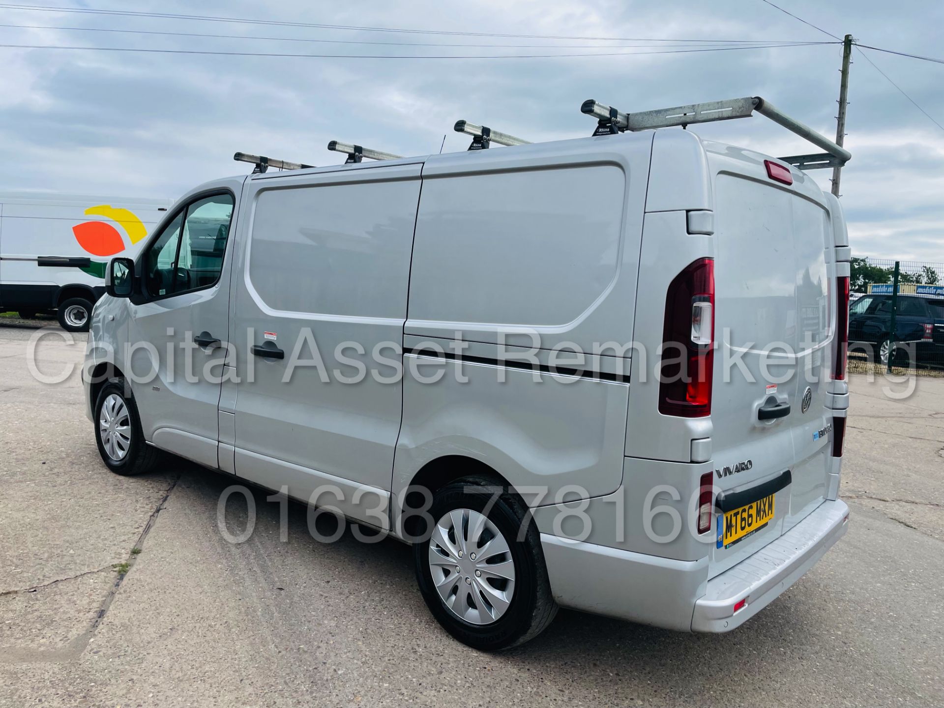 VAUXHALL VIVARO *SPORT EDITION* PANEL VAN (2017 - EURO 6) '1.6 CDTI - 123 BHP - 6 SPEED' (1 OWNER) - Image 9 of 43