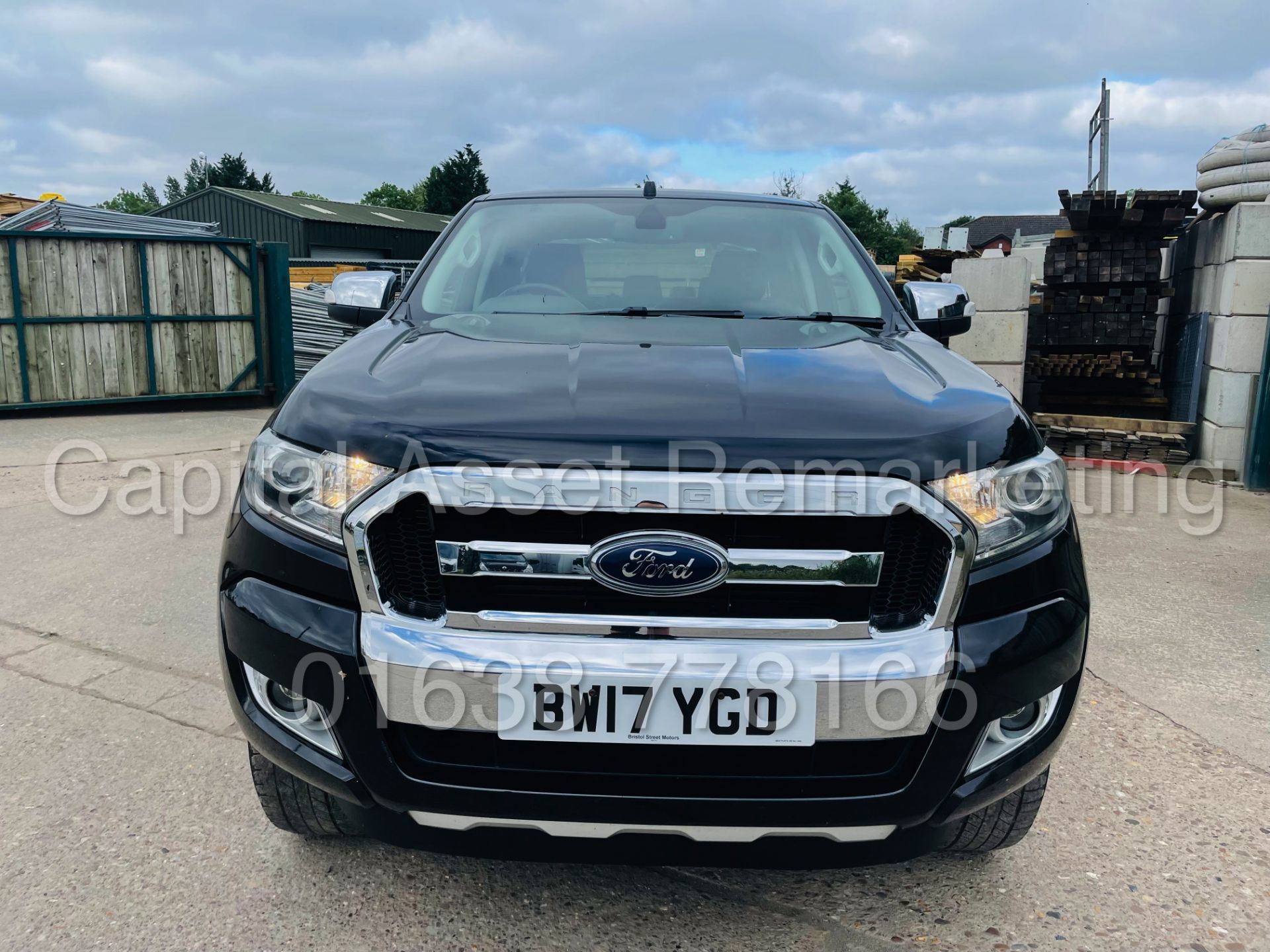 FORD RANGER *LIMITED EDITION* DOUBLE CAB PICK-UP (2017 -EURO 6) 'AUTO - LEATHER' (1 OWNER FROM NEW) - Image 4 of 56