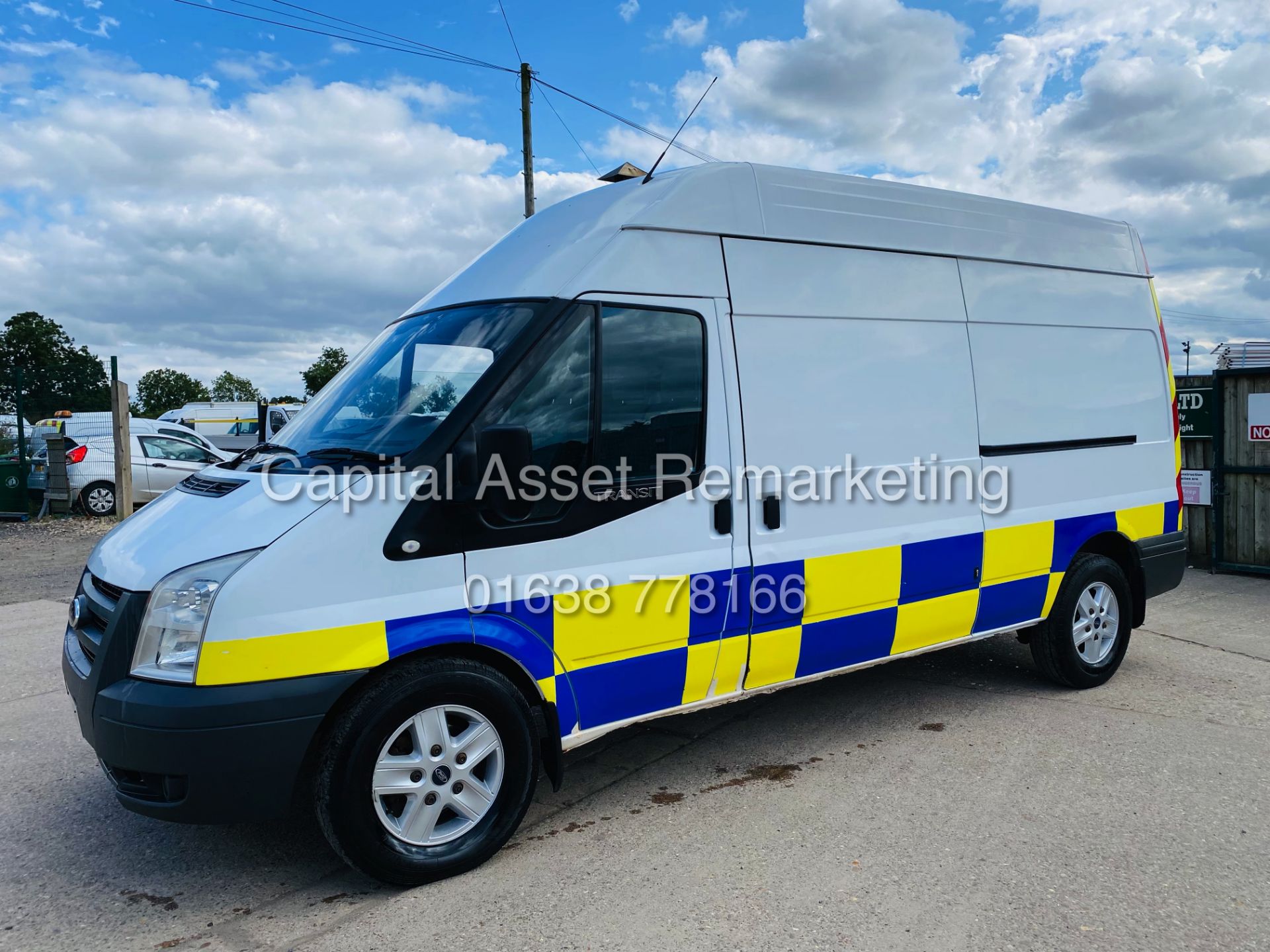 (ON SALE) FORD TRANSIT T350L (11 REG) LWB / HI TOP - FITTED CLEANING SYSTEM -HOT/COLD WATER CONTROLS - Image 6 of 21