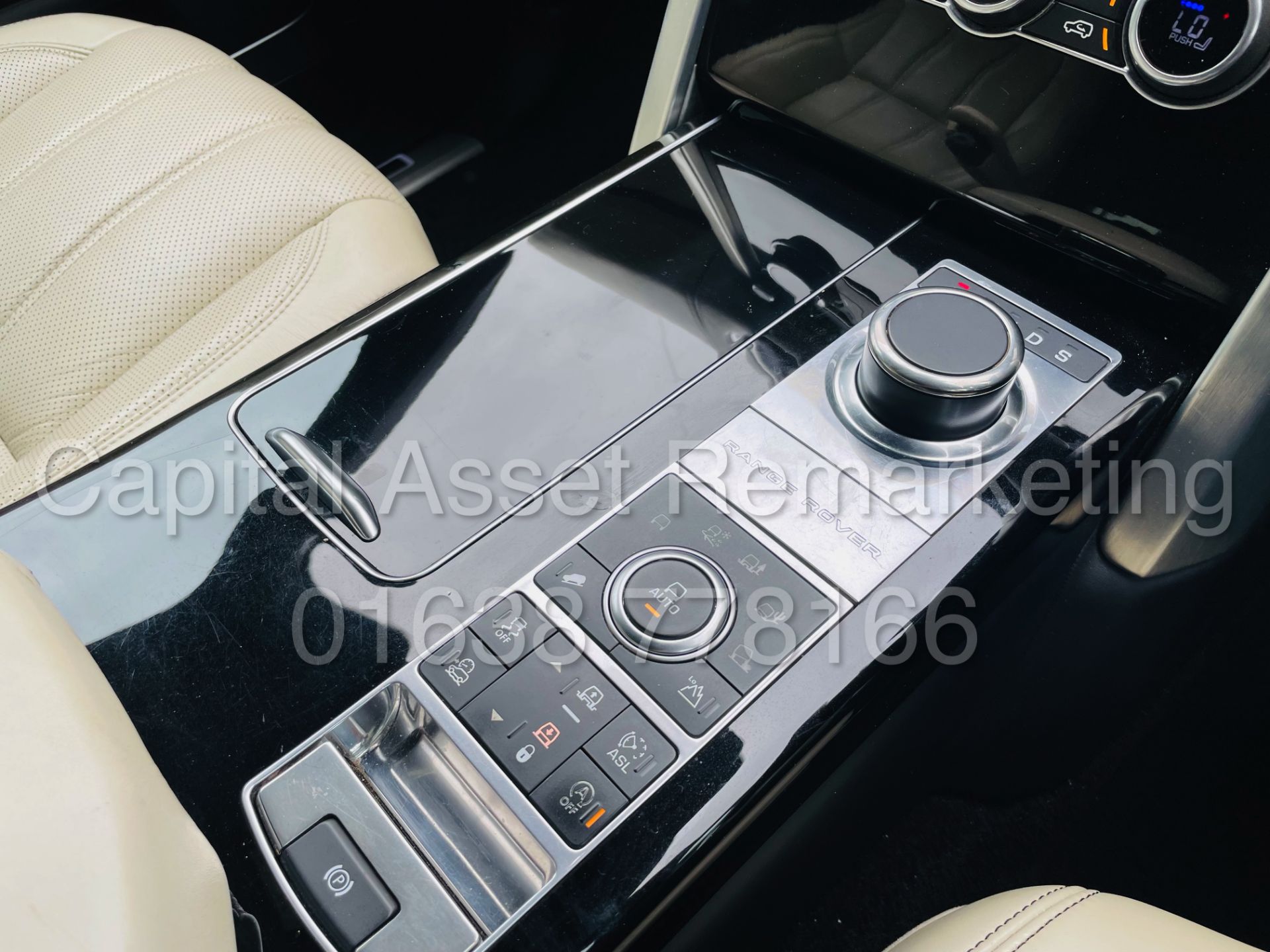 (On Sale) RANGE ROVER VOGUE *AUTOBIOGRAPHY* SUV (2016) 'SDV8 - 8 SPEED AUTO' *TOP OF THE RANGE* - Image 58 of 65