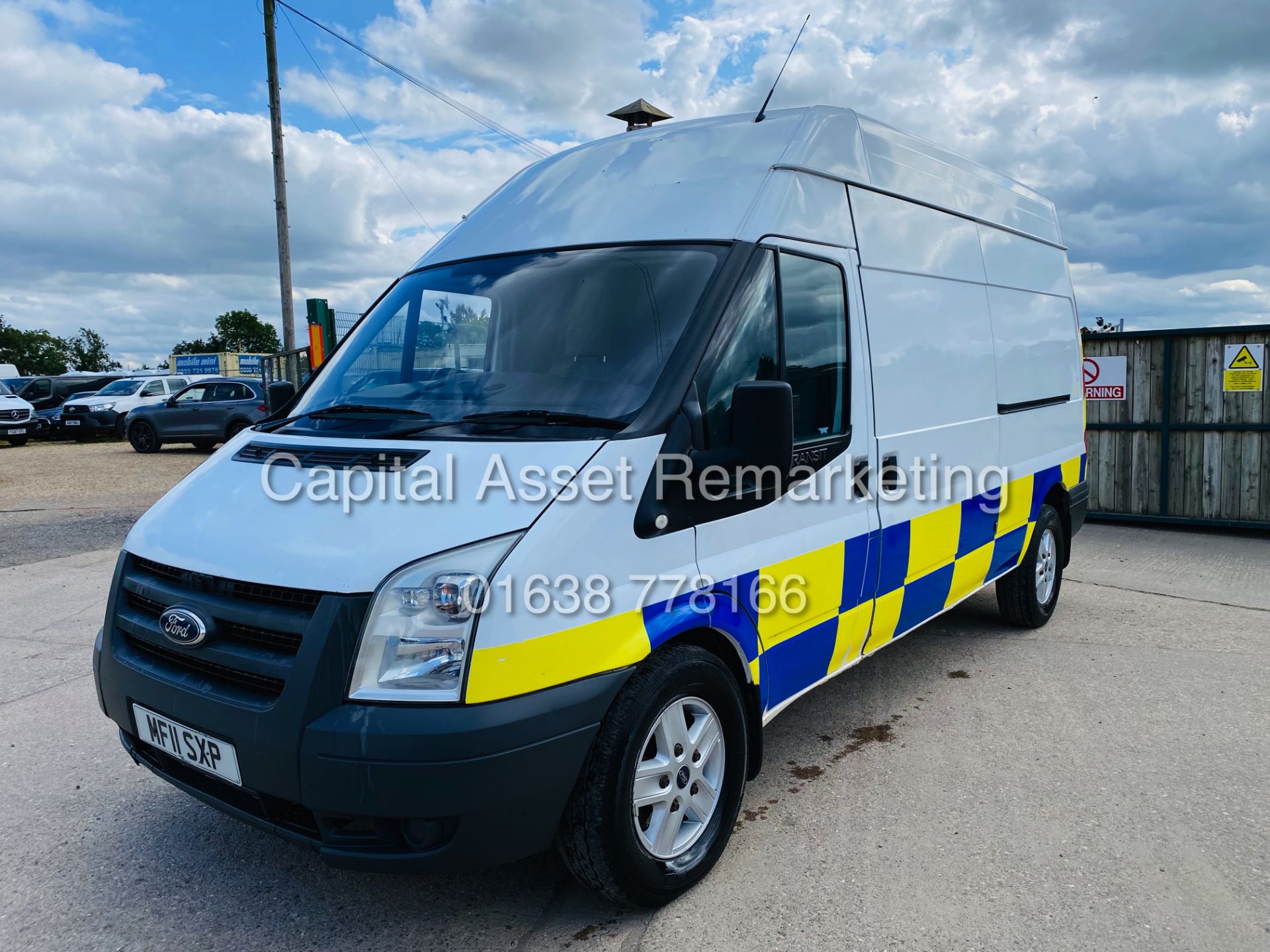 (ON SALE) FORD TRANSIT T350L (11 REG) LWB / HI TOP - FITTED CLEANING SYSTEM -HOT/COLD WATER CONTROLS - Image 5 of 21