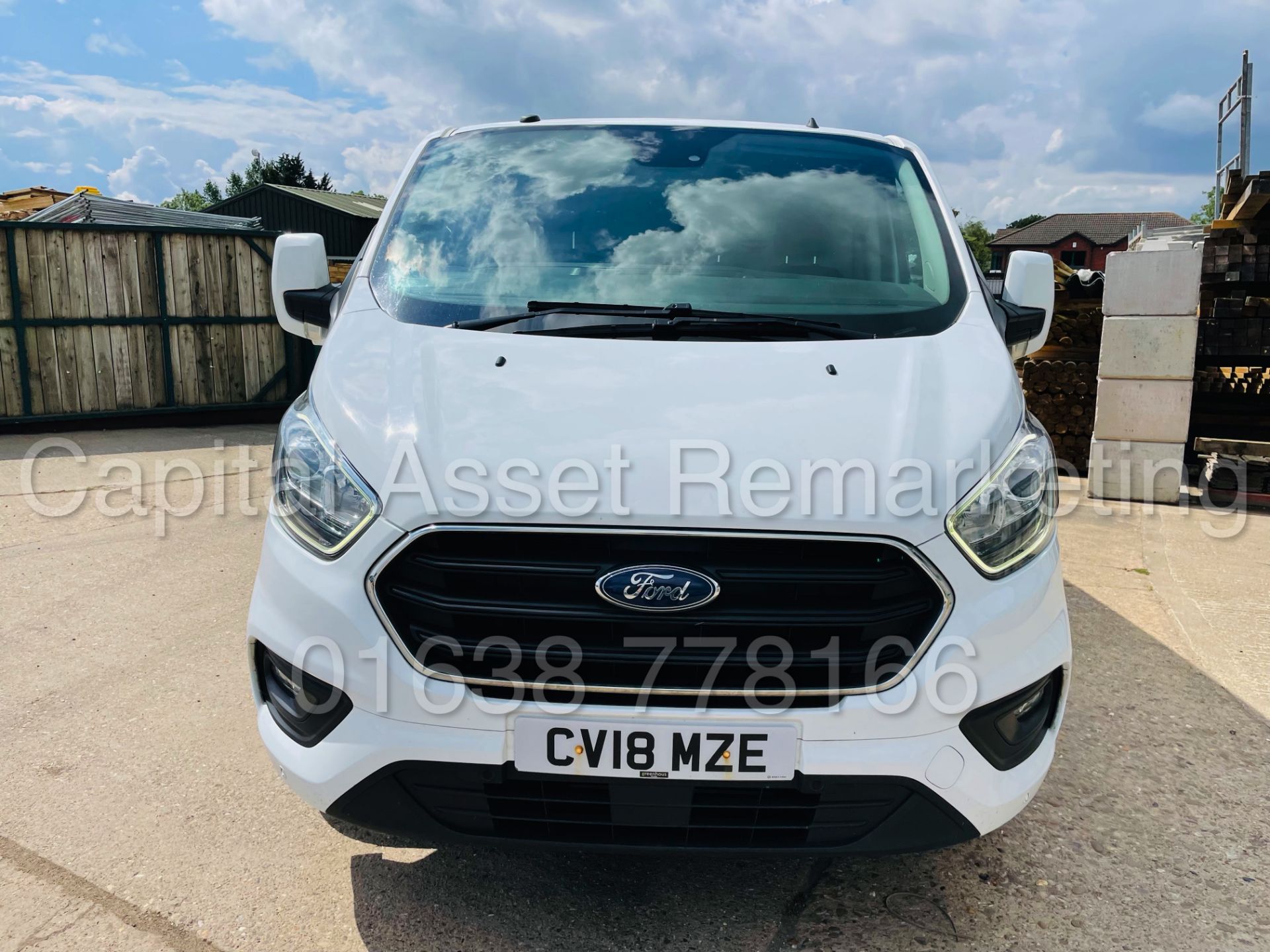 FORD TRANSIT CUSTOM *LIMITED EDITION* PANEL VAN (2018 - NEW MODEL) '2.0 TDCI - EURO 6 - 6 SPEED' - Image 14 of 46