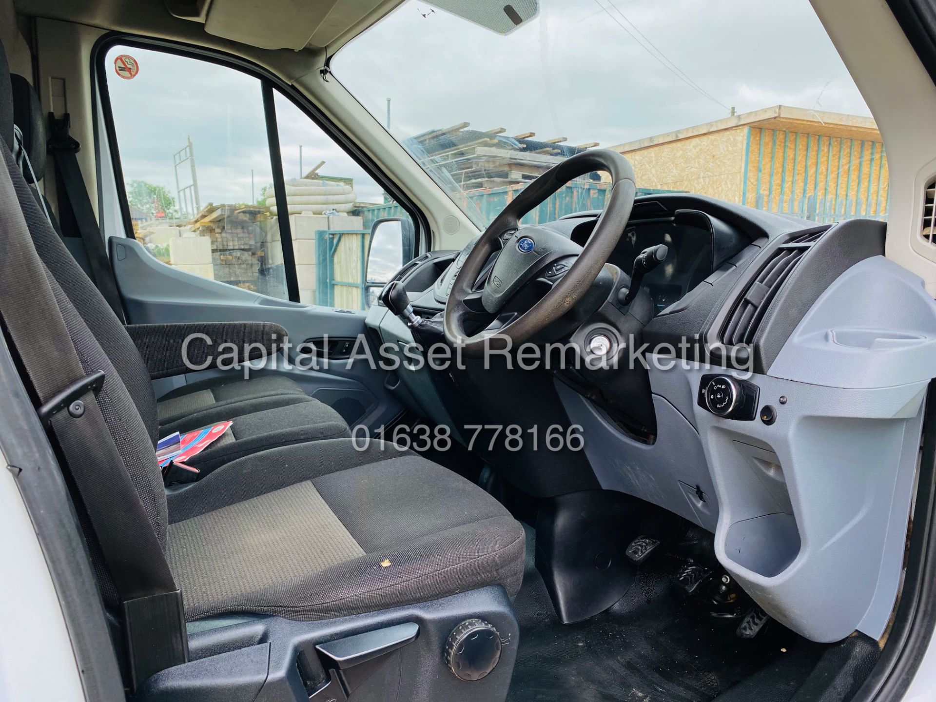 FORD TRANSIT 2.0TDCI 350 L3 LWB (18 REG) 1 OWNER FSH - LOW MILEAGE *EURO 6 / AD-BLUE* - Image 14 of 19