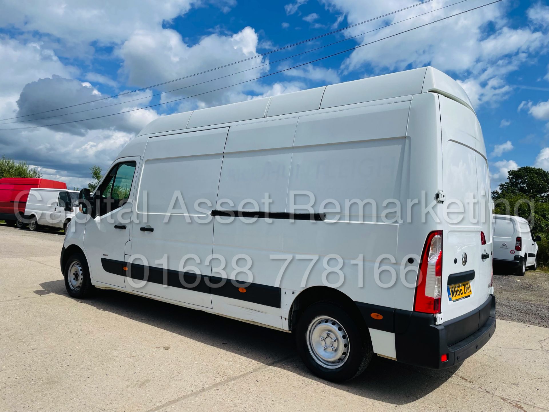 VAUXHALL MOVANO *LWB - EXTRA HI-ROOF* (2017 - EURO 6) '2.3 CDTI - 135 BHP - 6 SPEED' *TAIL-LIFT* - Image 10 of 45