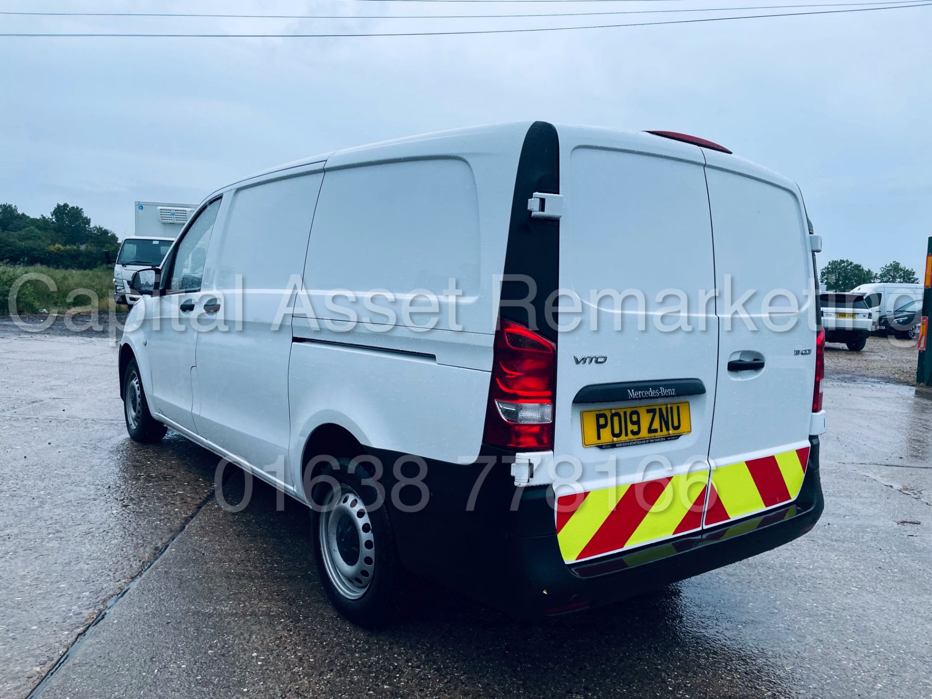 MERCEDES-BENZ VITO 111 CDI *LWB - PANEL VAN* (2019 - EURO 6) '6 SPEED' (1 OWNER) - Image 11 of 43