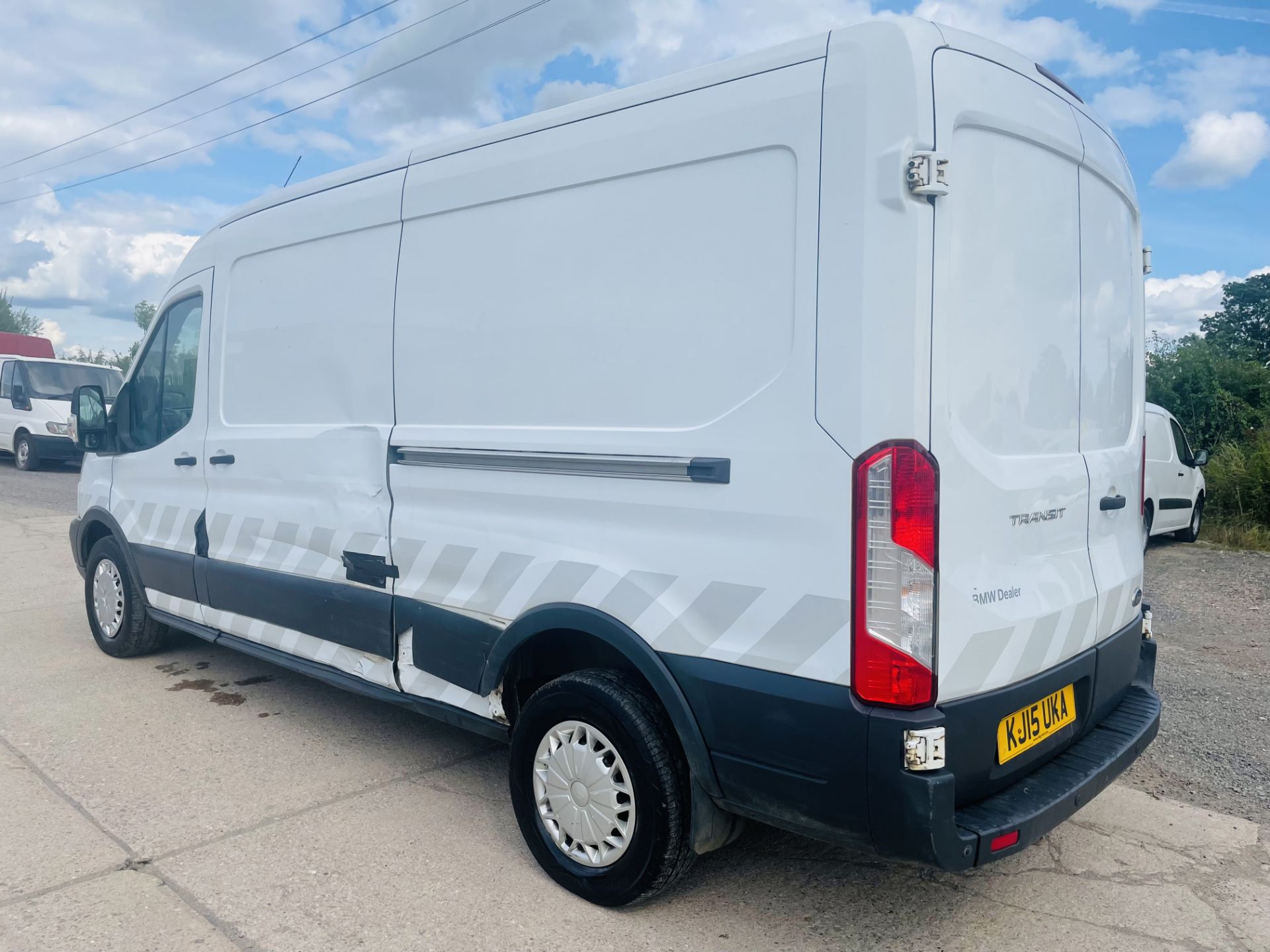 (On Sale) FORD TRANSIT 350 'TREND' LONG WHEEL BASE (2015 - 15 REG) 2198CC - 123 BHP !!! - Image 9 of 22