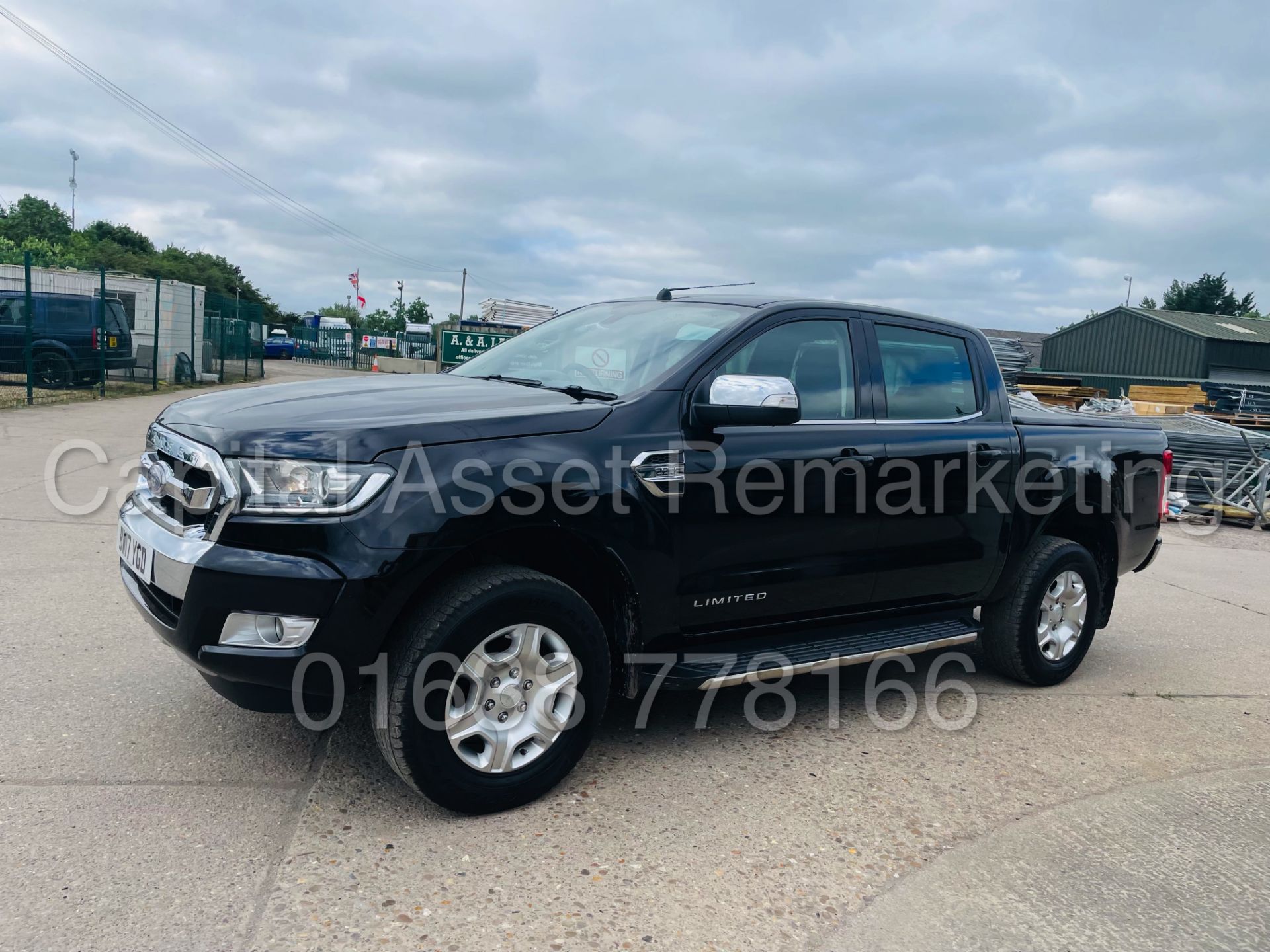 FORD RANGER *LIMITED EDITION* DOUBLE CAB PICK-UP (2017 -EURO 6) 'AUTO - LEATHER' (1 OWNER FROM NEW) - Image 7 of 56