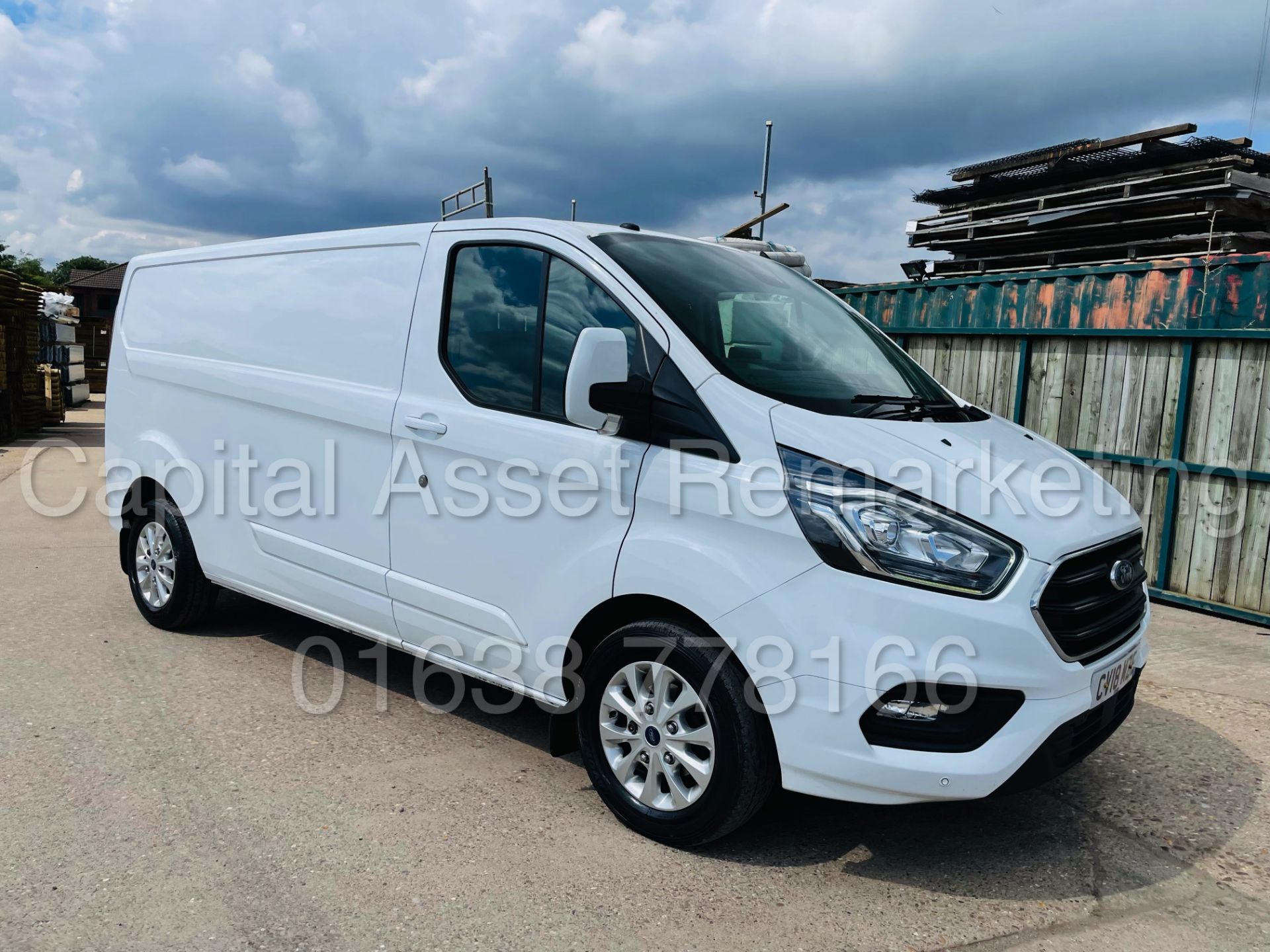 FORD TRANSIT CUSTOM *LIMITED EDITION* PANEL VAN (2018 - NEW MODEL) '2.0 TDCI - EURO 6 - 6 SPEED' - Image 12 of 46