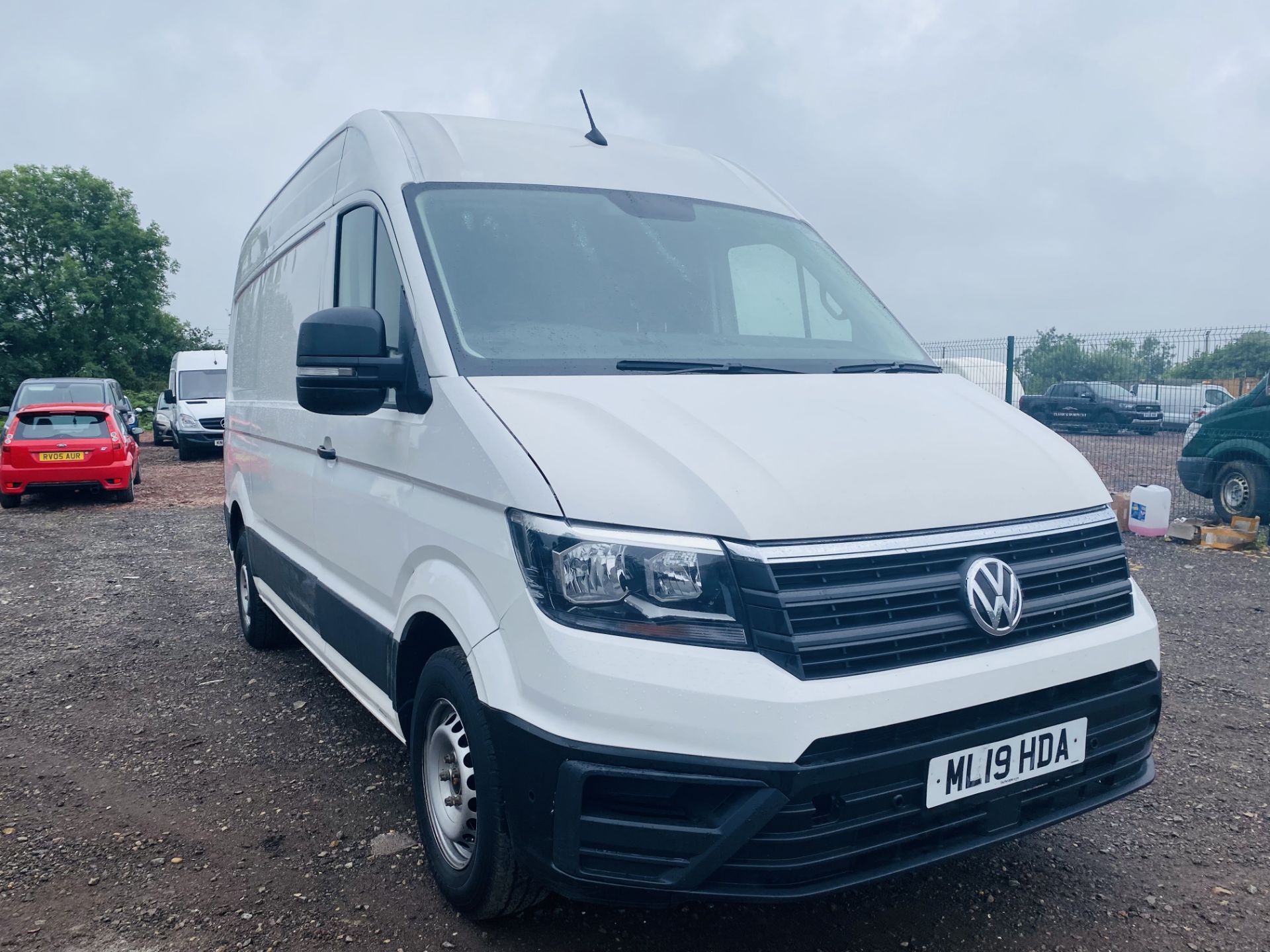 ON SALE VOLKSWAGEN CRAFTER CR35 "2.0TDI" (140) MEDIUM WHEEL BASE HIGH ROOF - 19 REG - AIR CON - LOOK - Image 3 of 17