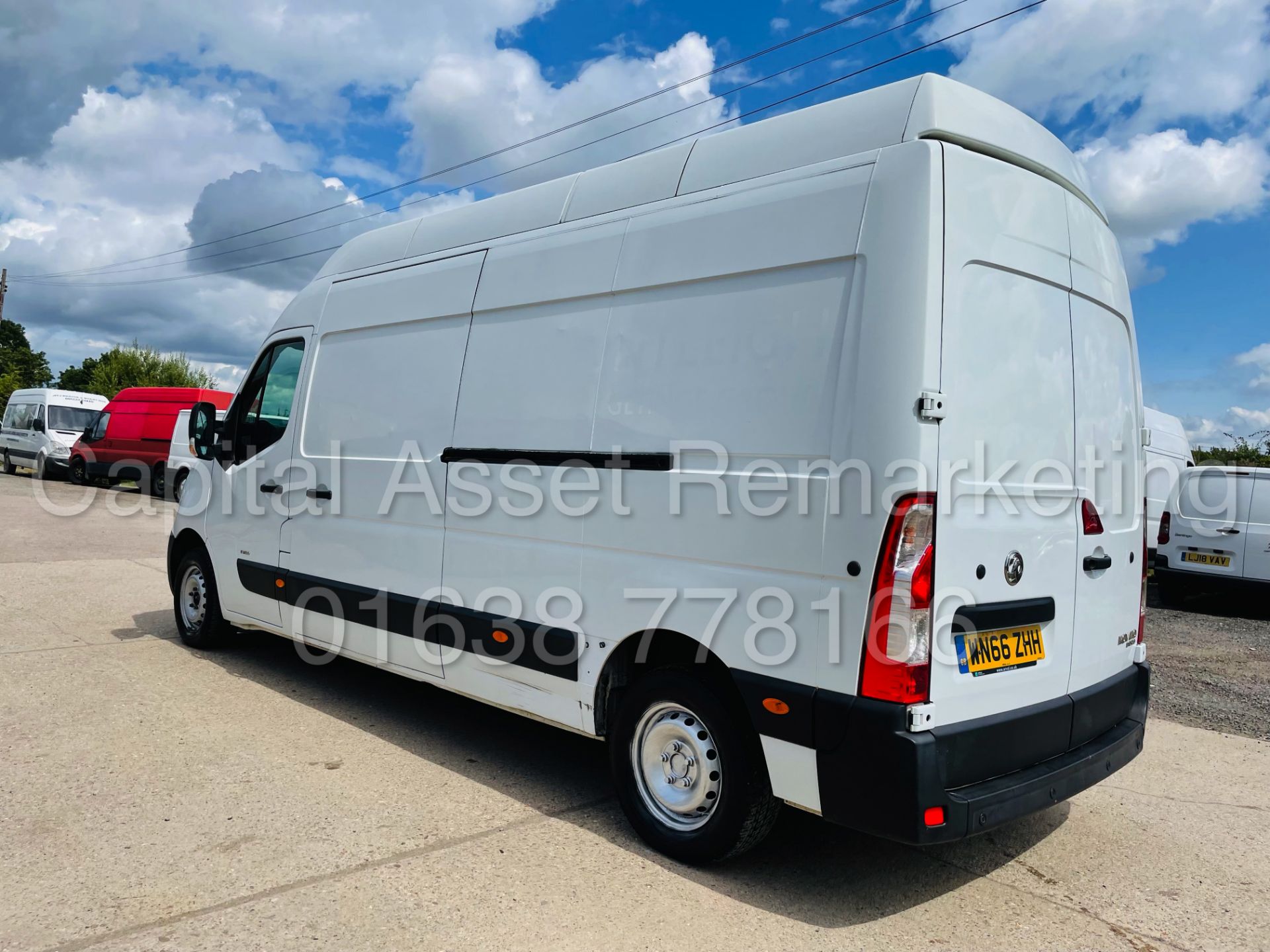 VAUXHALL MOVANO *LWB - EXTRA HI-ROOF* (2017 - EURO 6) '2.3 CDTI - 135 BHP - 6 SPEED' *TAIL-LIFT* - Image 11 of 45