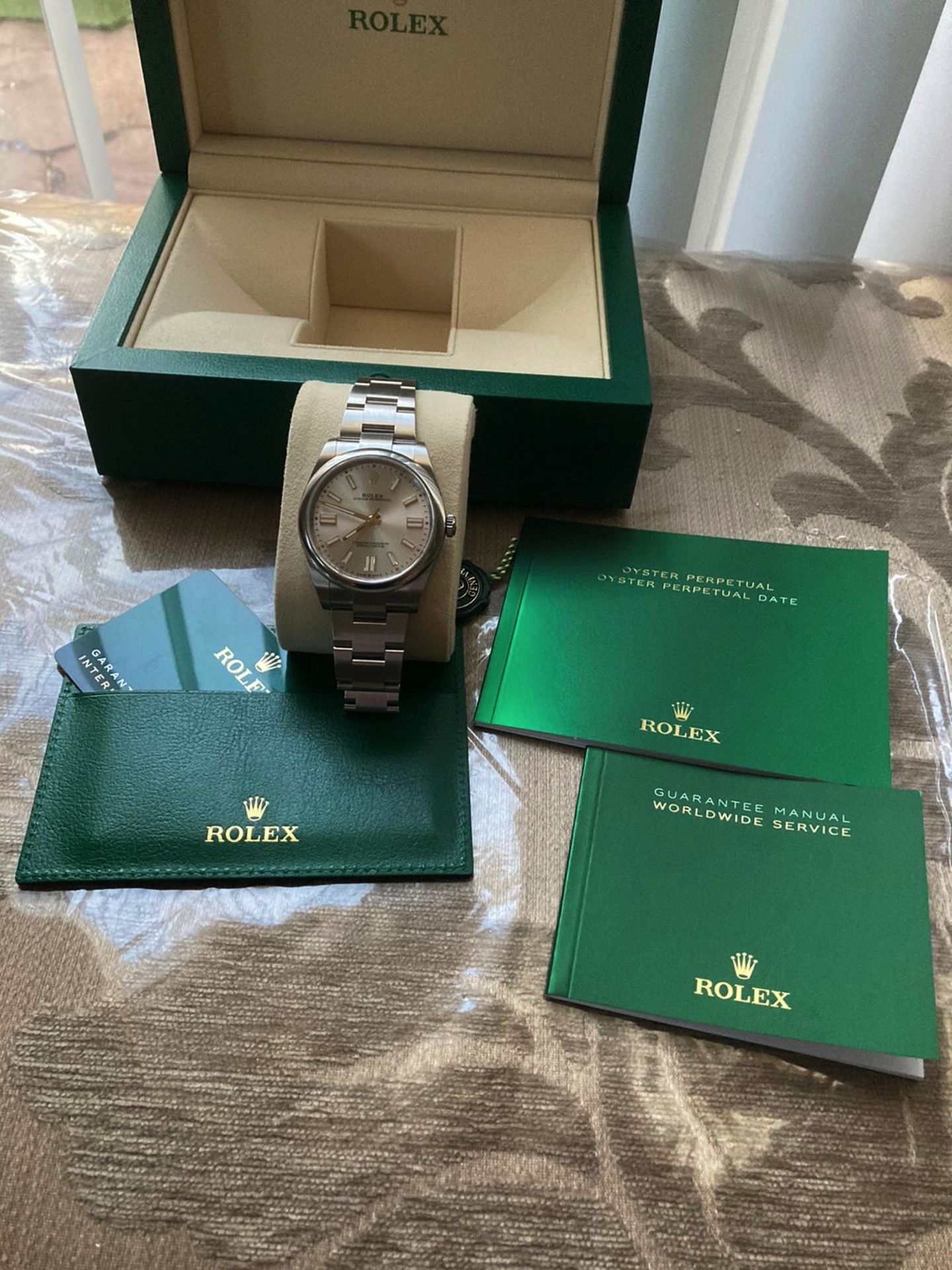 ON SALE ROLEX OYSTER PERPETUAL *41mm OYSTER STEEL* (2021 - UNWORN) *SILVER DIAL* GENUINE ROLEX - Image 6 of 6