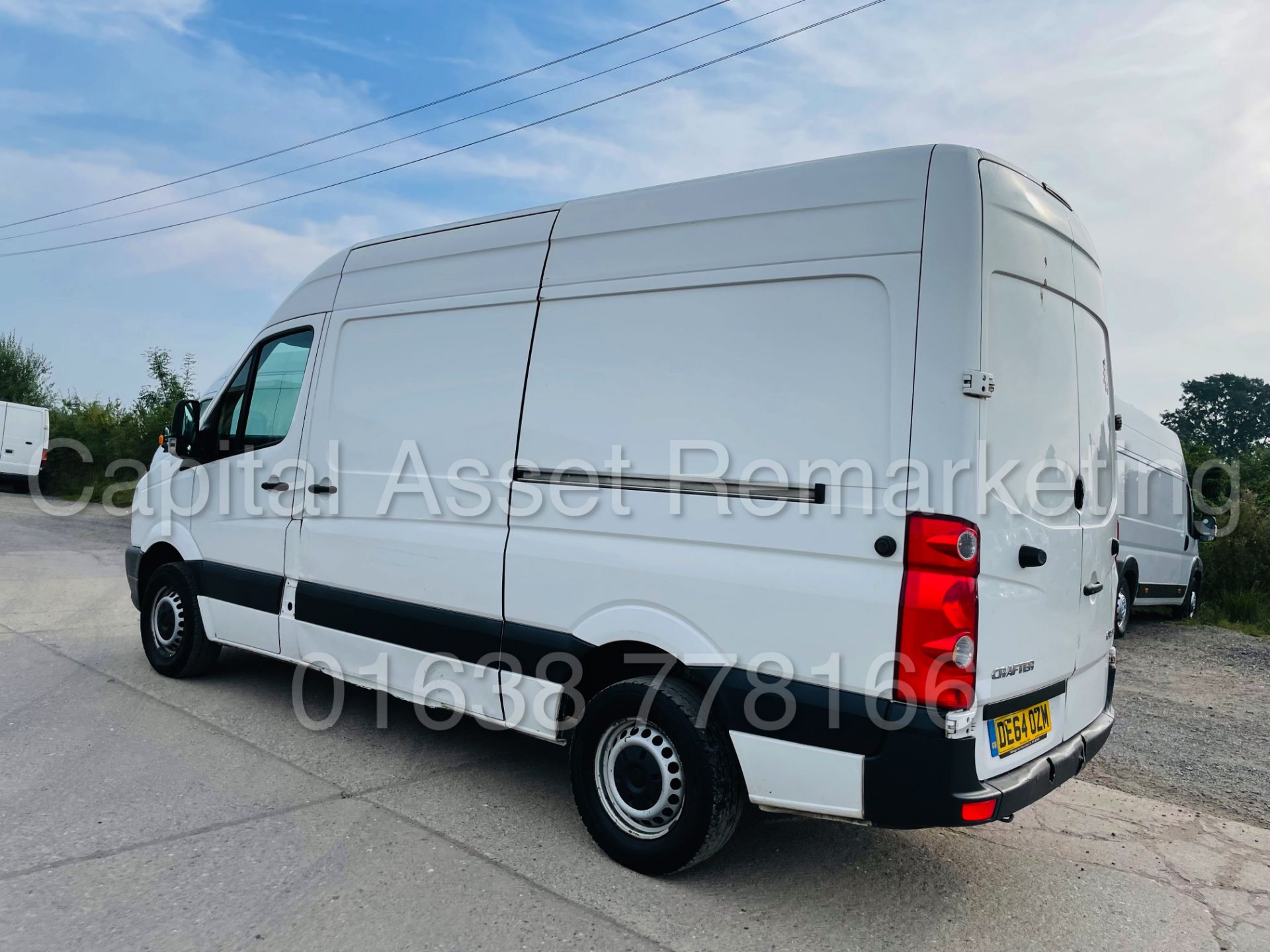 (On Sale) VOLKSWAGEN CRAFTER CR35 *MWB HI-ROOF / PANEL VAN* (64 REG) '2.0 TDI - 6 SPEED' (3500 KG) - Image 9 of 41