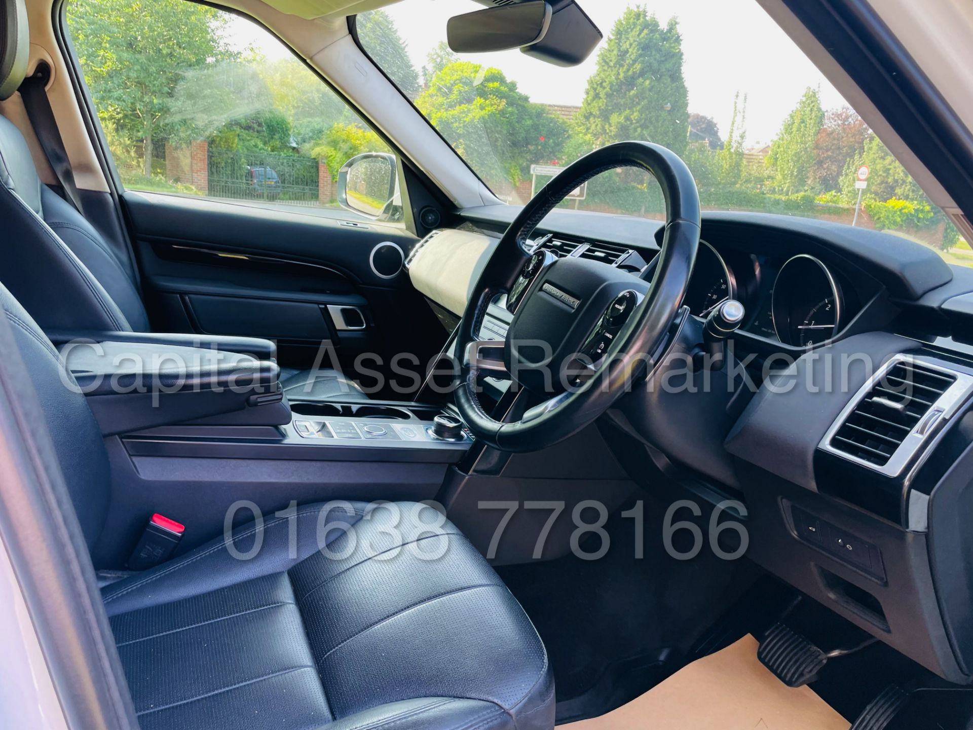 LAND ROVER DISCOVERY 5 *SE EDITION* SUV (2019 - EURO 6) '3.0 TD6 -306 BHP- 8 SPEED AUTO' *HUGE SPEC* - Image 31 of 47