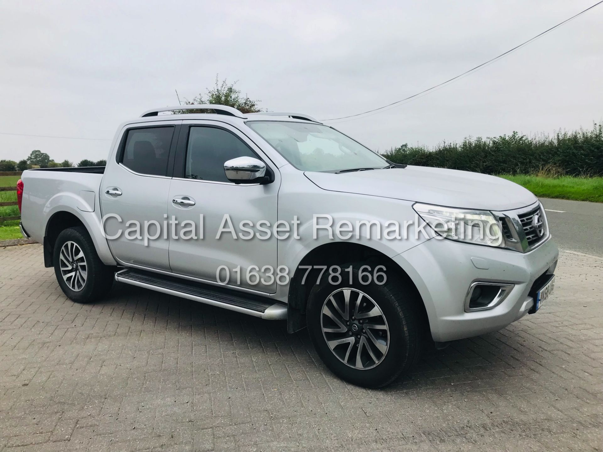 NISSAN NAVARA "TEKNA" AUTO 2.3DCI D/CAB (2019 MODEL) 1 OWNER FSH - ELEC SUNROOF - LEATHER *SAT NAV* - Image 7 of 25