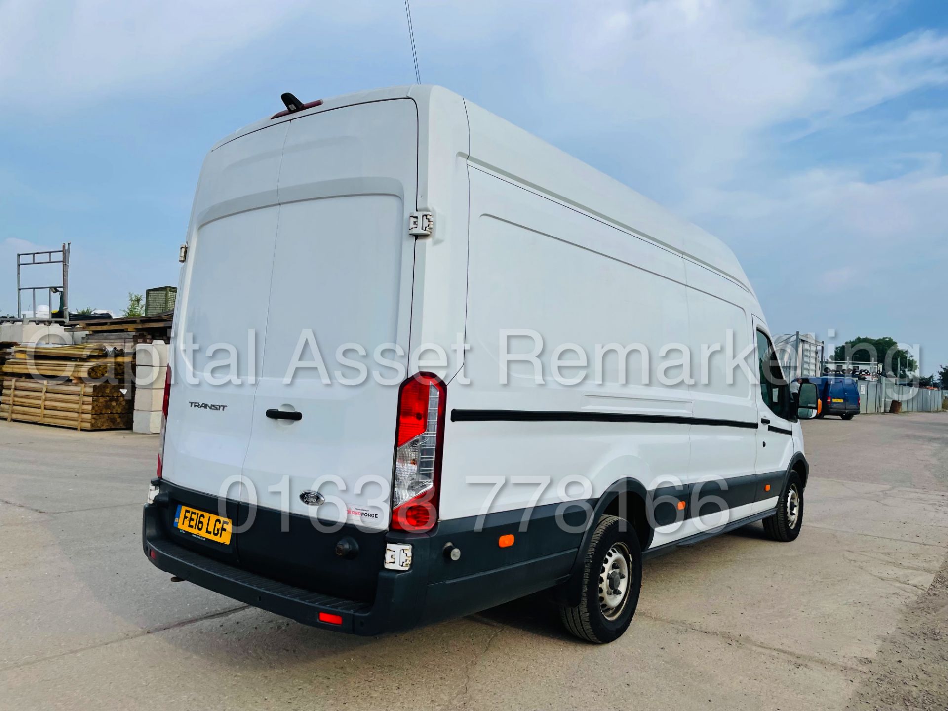 FORD TRANSIT 125 T350 *L4 XLWB HI-ROOF* (2016 - NEW MODEL) '2.2 TDCI - 125 BHP - 6 SPEED' (3500 KG) - Image 12 of 43