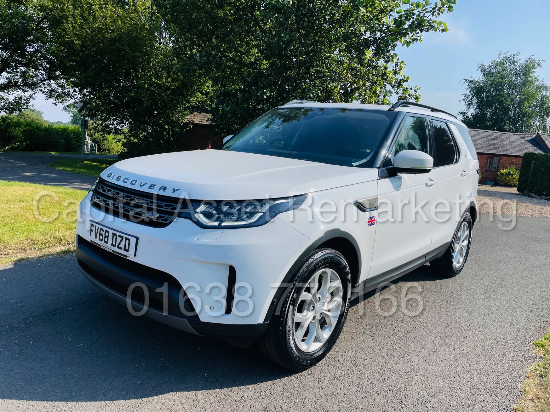 LAND ROVER DISCOVERY 5 *SE EDITION* SUV (2019 - EURO 6) '3.0 TD6 -306 BHP- 8 SPEED AUTO' *HUGE SPEC* - Image 5 of 47