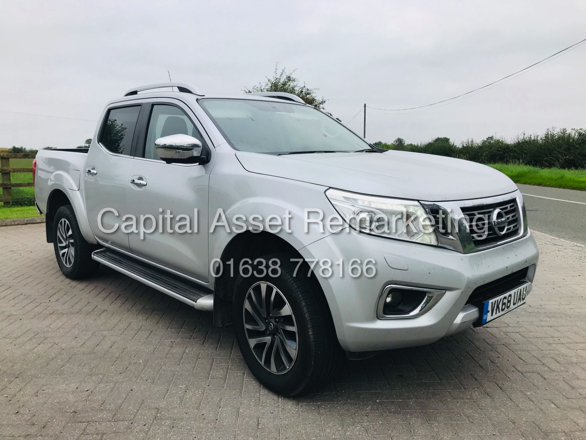 NISSAN NAVARA "TEKNA" AUTO 2.3DCI D/CAB (2019 MODEL) 1 OWNER FSH - ELEC SUNROOF - LEATHER *SAT NAV* - Image 8 of 25