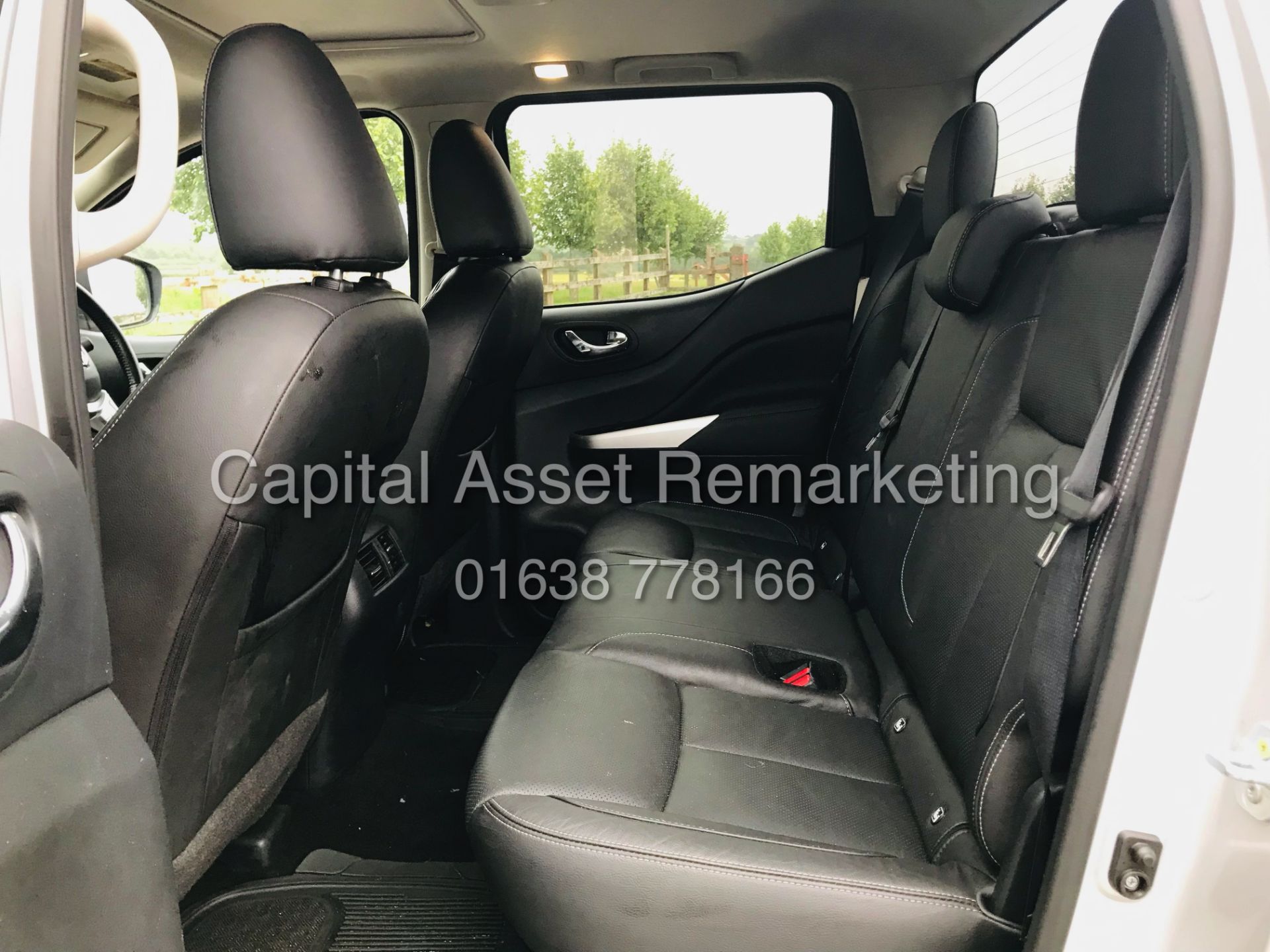 NISSAN NAVARA "TEKNA" AUTO 2.3DCI D/CAB (2019 MODEL) 1 OWNER FSH - ELEC SUNROOF - LEATHER *SAT NAV* - Image 25 of 25