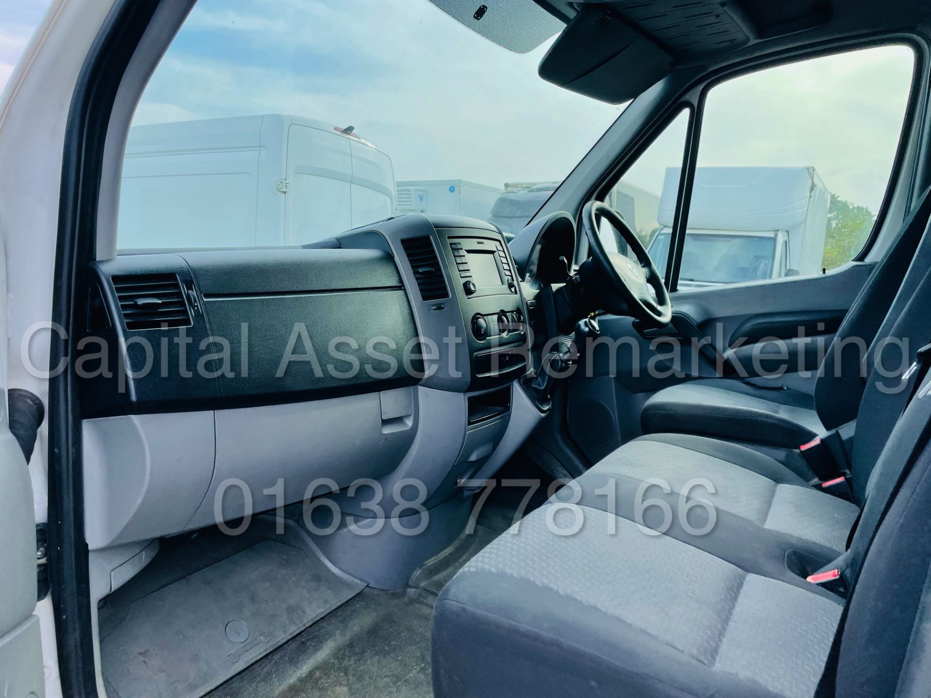 (On Sale) VOLKSWAGEN CRAFTER CR35 *MWB HI-ROOF / PANEL VAN* (64 REG) '2.0 TDI - 6 SPEED' (3500 KG) - Image 20 of 41