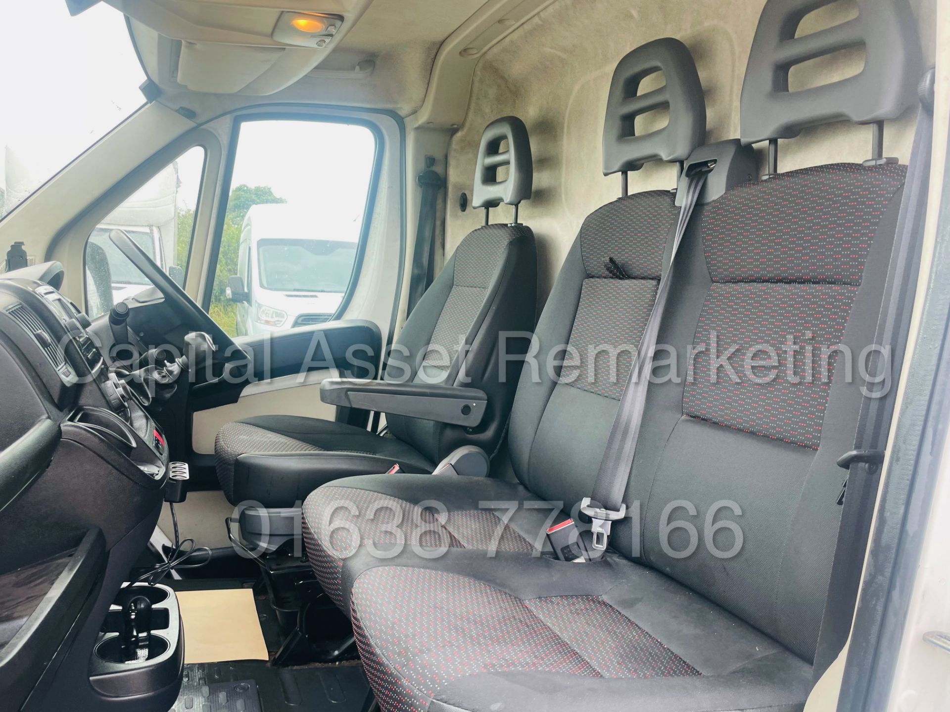 CITROEN RELAY 35 *ENTERPRISE* LWB HI-ROOF (2018 - EURO 6) '2.0 BLUE HDI - 130 BHP - 6 SPEED' *A/C* - Image 22 of 43