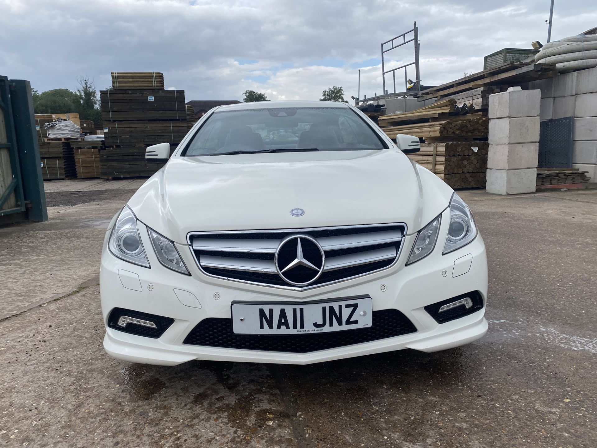 (ON SALE) MERCEDES E350 7G AUTO "BLUEEFFICIENCY "AMG" SPORT" COUPE (11 REG) SAT NAV *228BHP* LEATHER - Image 4 of 23