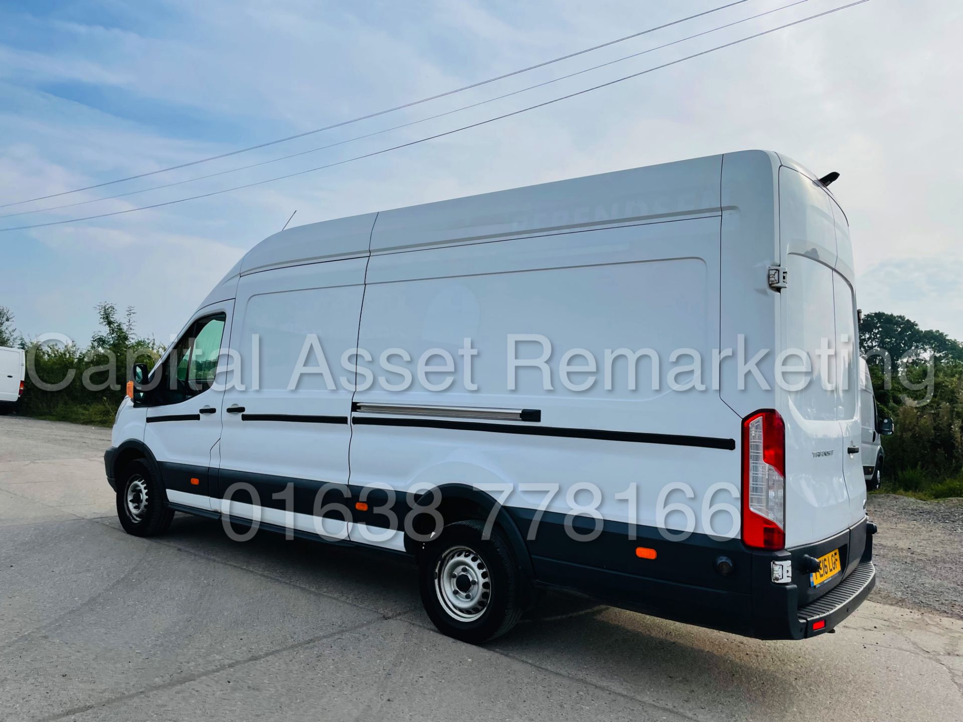 (On Sale) FORD TRANSIT 125 T350 *L4 XLWB HI-ROOF* (2016) '2.2 TDCI - 125 BHP - 6 SPEED' (3500 KG) - Image 9 of 43