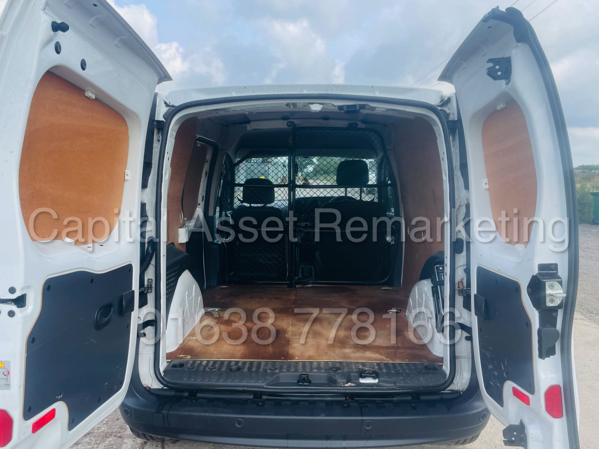 (On Sale) MERCEDES-BENZ CITAN 109 CDI *LWB - PANEL VAN* (2018 - EURO 6) 'STOP / START' *A/C & NAV* - Image 23 of 40