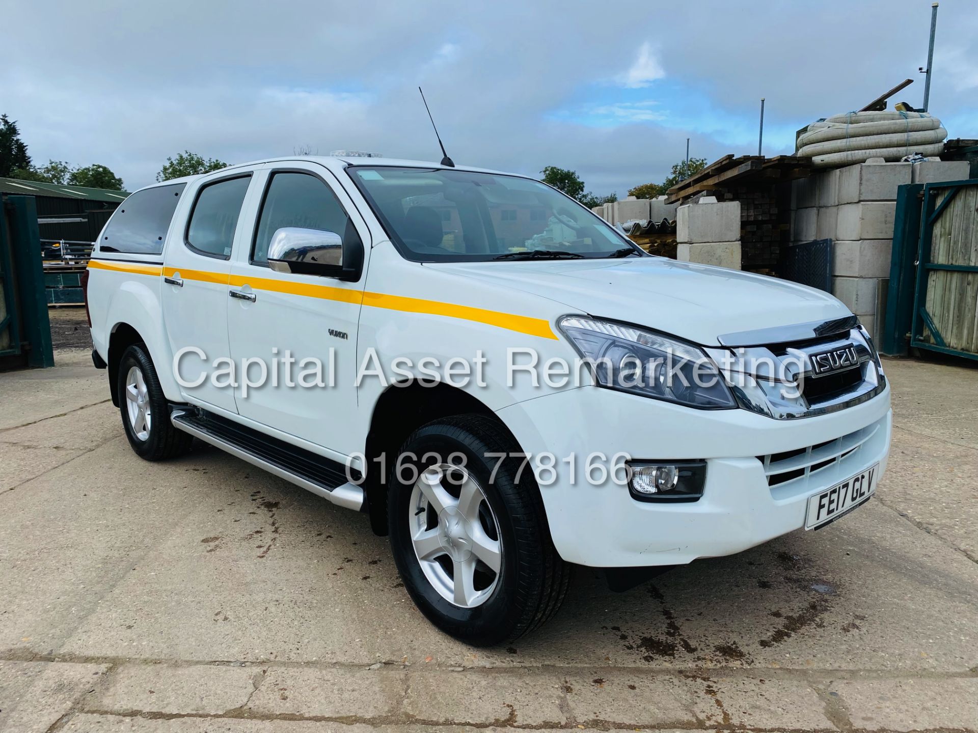 ISUZU D-DAX YUKON (17 REG) 2.5TD D/C PICK UP - 1 OWNER FSH AIR CON - REAR CANOPY - EURO 6 - WOW!!!! - Image 3 of 25