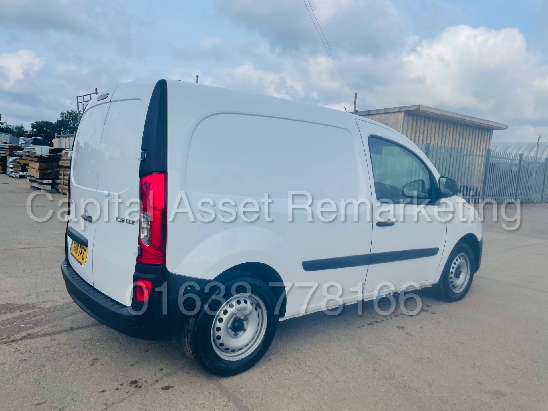 (On Sale) MERCEDES-BENZ CITAN 109 CDI *LWB - PANEL VAN* (2018 - EURO 6) 'STOP / START' *A/C & NAV* - Image 14 of 40