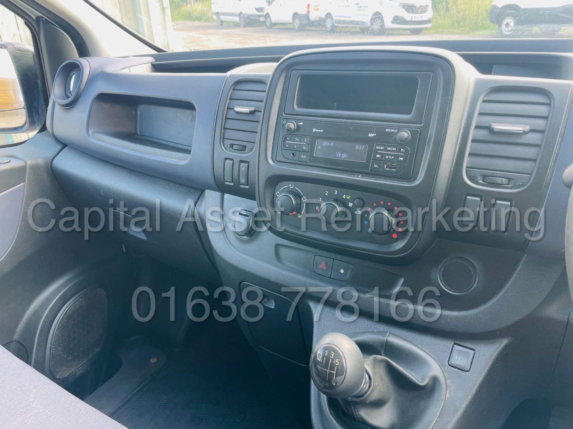 (On Sale) VAUXHALL VIVARO 2900 *SWB - 6 SEATER CREW VAN* (66 REG - EURO 6) '1.6 CDTI - 6 SPEED' - Image 39 of 46