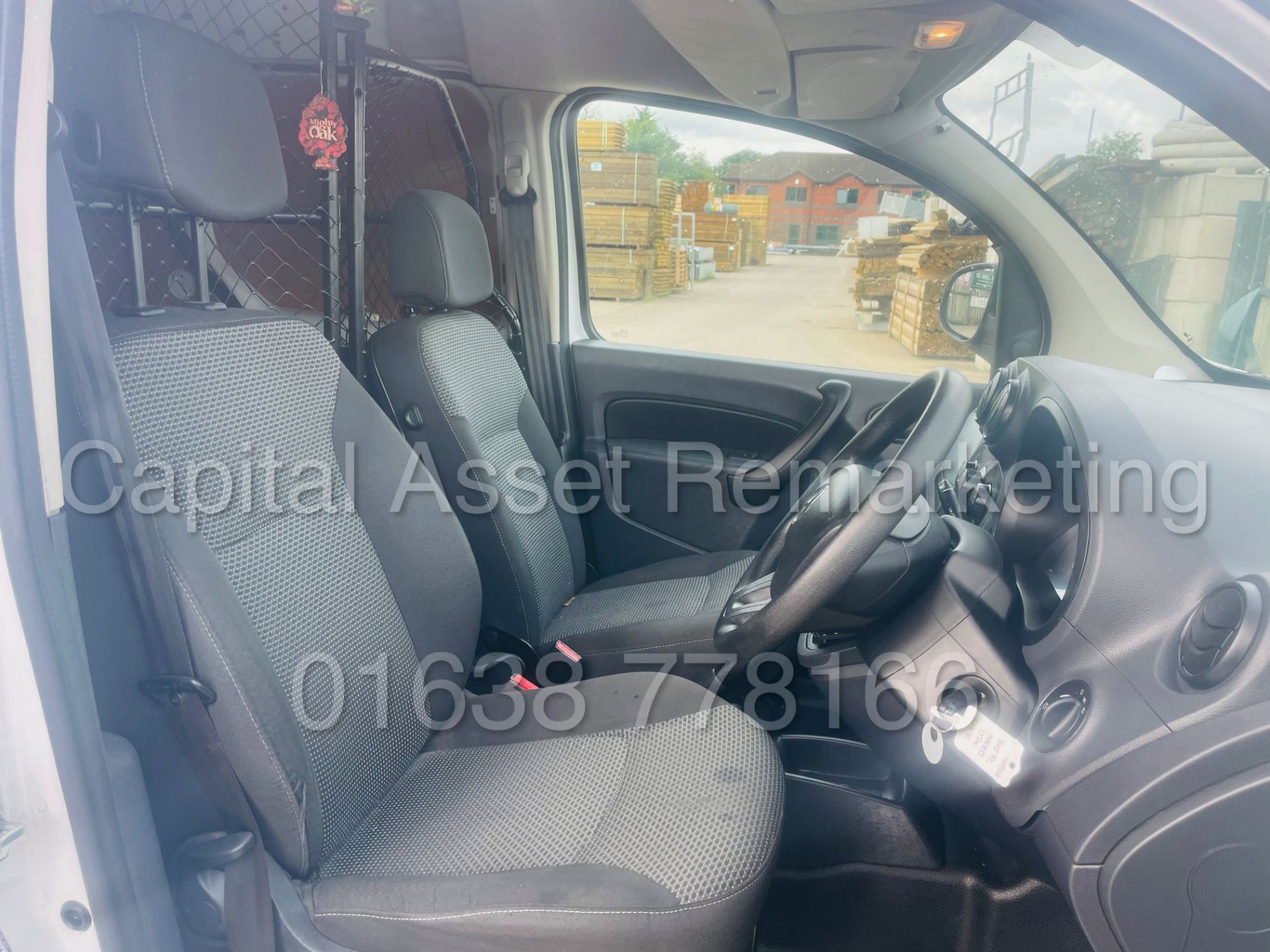 (On Sale) MERCEDES-BENZ CITAN 109 CDI *LWB - PANEL VAN* (2018 - EURO 6) 'STOP / START' *A/C & NAV* - Image 25 of 40