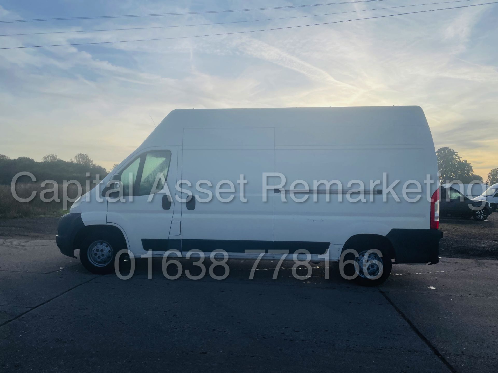 (On Sale) CITROEN RELAY 35 *LWB - EXTRA HI-ROOF* (2011) '2.2 HDI - 120 BHP - 6 SPEED' (3500 KG) - Image 8 of 32