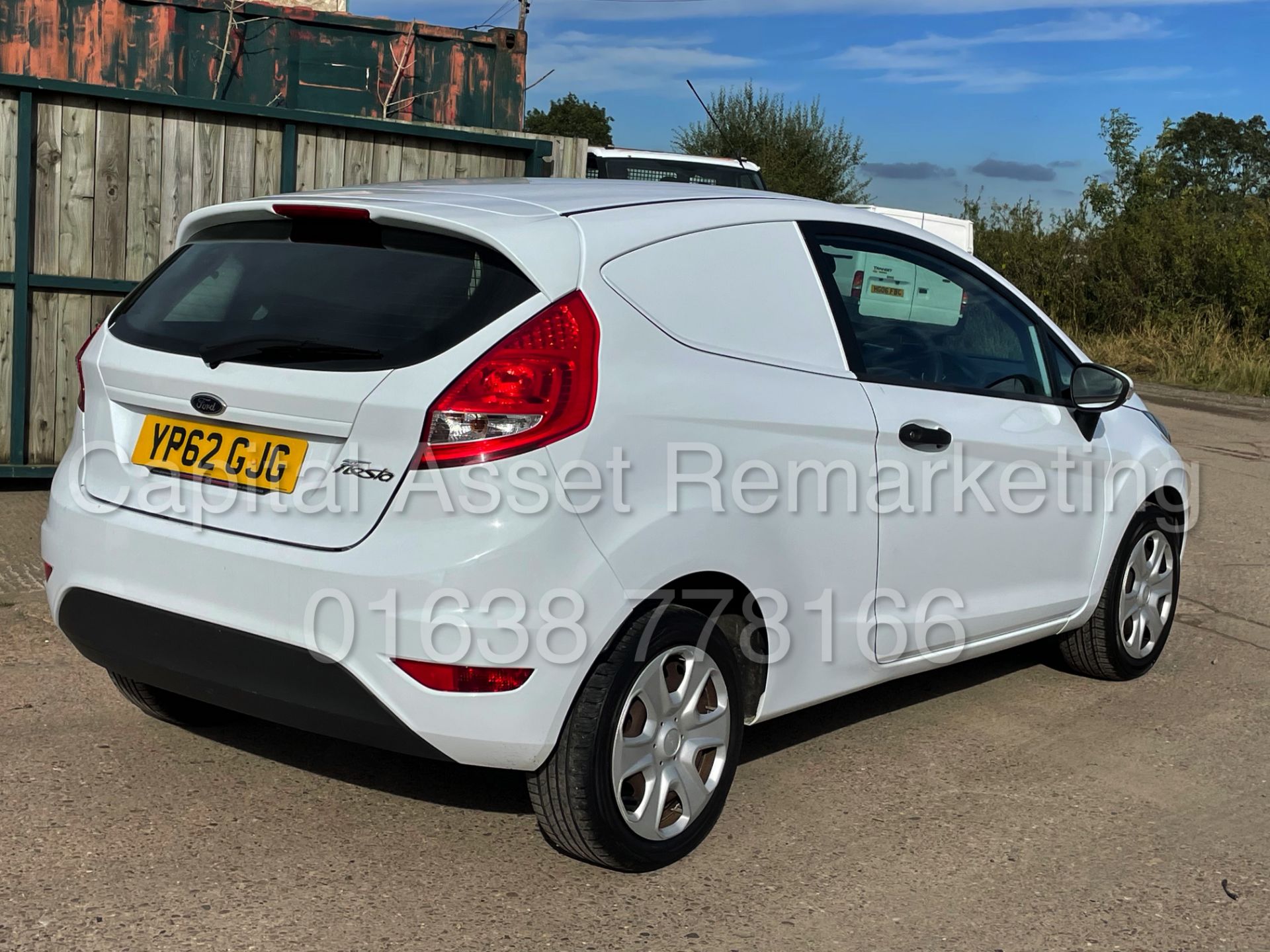 (On Sale) FORD FIESTA *LCV - PANEL VAN* (62 REG) 1.4 TDCI - 60 MPG+ *LOW MILEAGE & SERVICE HISTORY* - Image 12 of 39