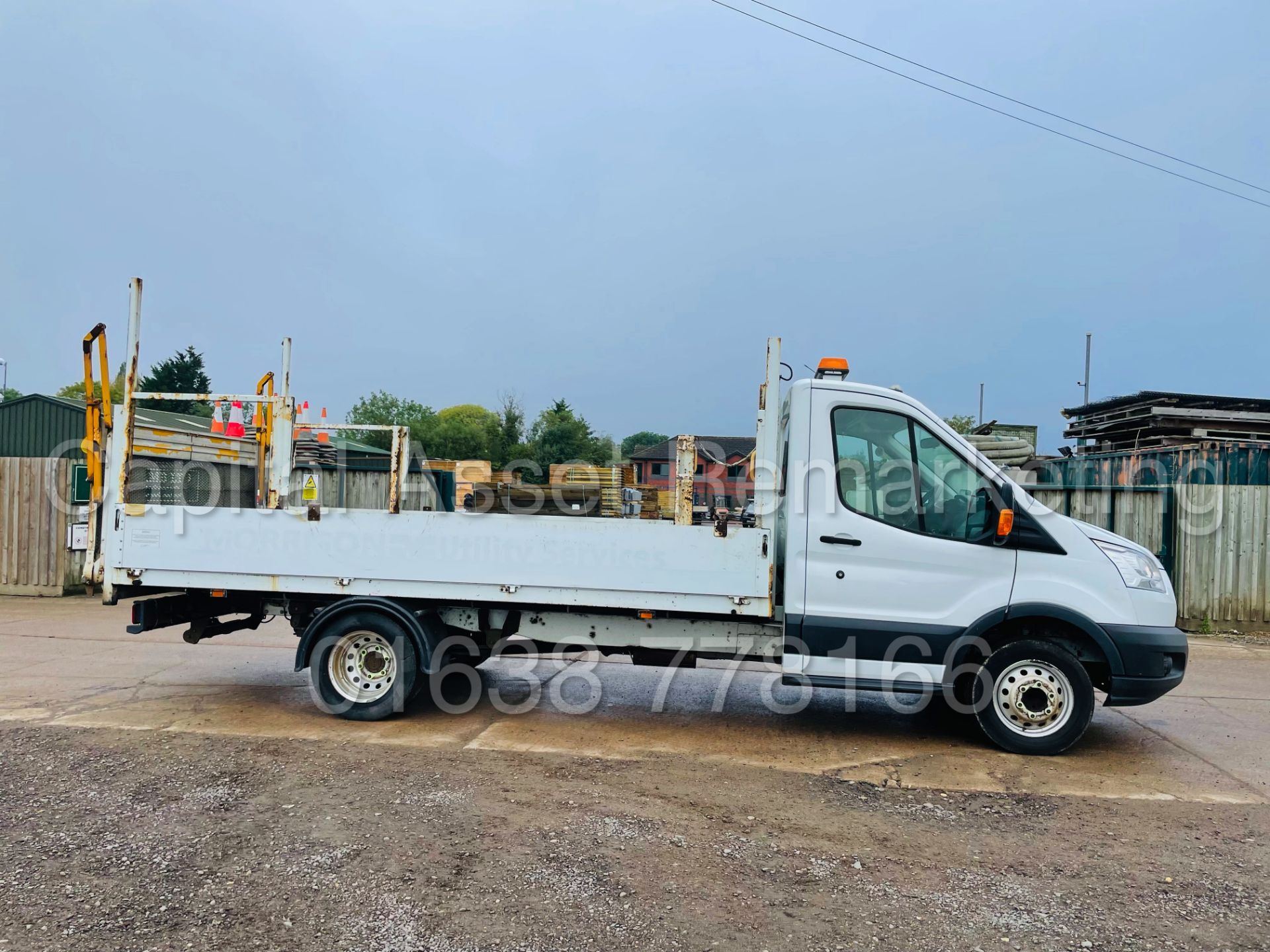 (On Sale) FORD TRANSIT 125 T350 RWD *LWB - DROPSIDE TRUCK* (2016) '2.2 TDCI - 6 SPEED' (3500 KG) - Image 14 of 44