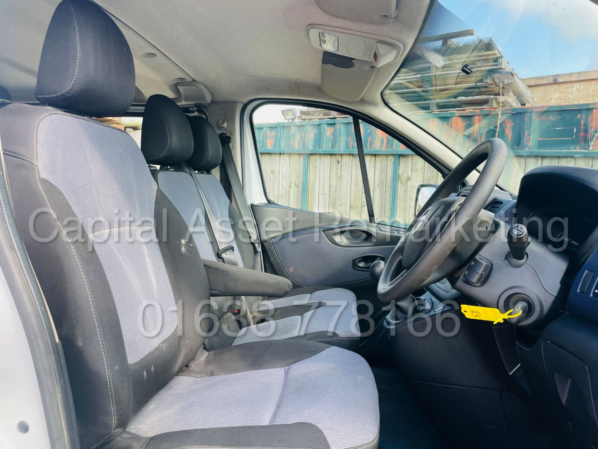 (On Sale) VAUXHALL VIVARO 2900 *SWB - 6 SEATER CREW VAN* (66 REG - EURO 6) '1.6 CDTI - 6 SPEED' - Image 33 of 46