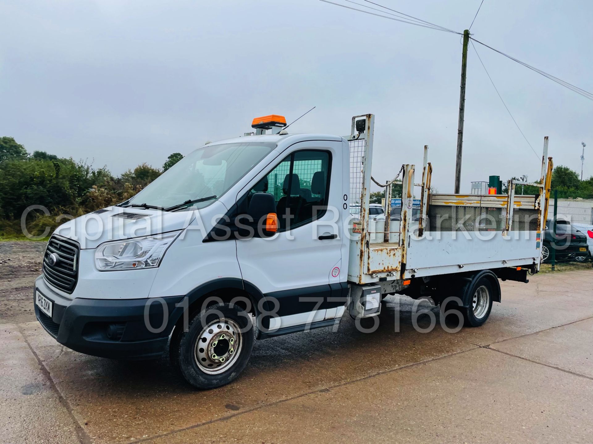 (On Sale) FORD TRANSIT 125 T350 RWD *LWB - DROPSIDE TRUCK* (2016) '2.2 TDCI - 6 SPEED' (3500 KG) - Image 7 of 44