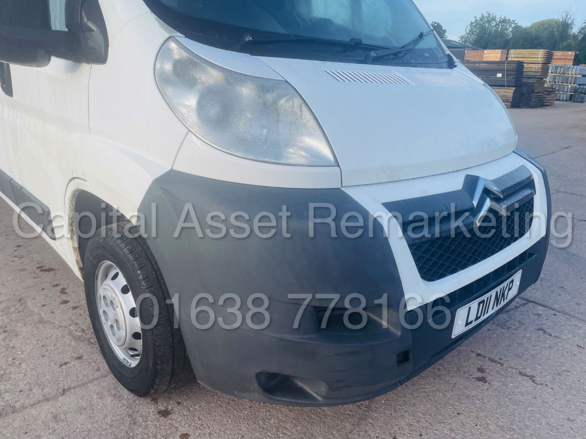 (On Sale) CITROEN RELAY 35 *LWB - EXTRA HI-ROOF* (2011) '2.2 HDI - 120 BHP - 6 SPEED' (3500 KG) - Image 15 of 32