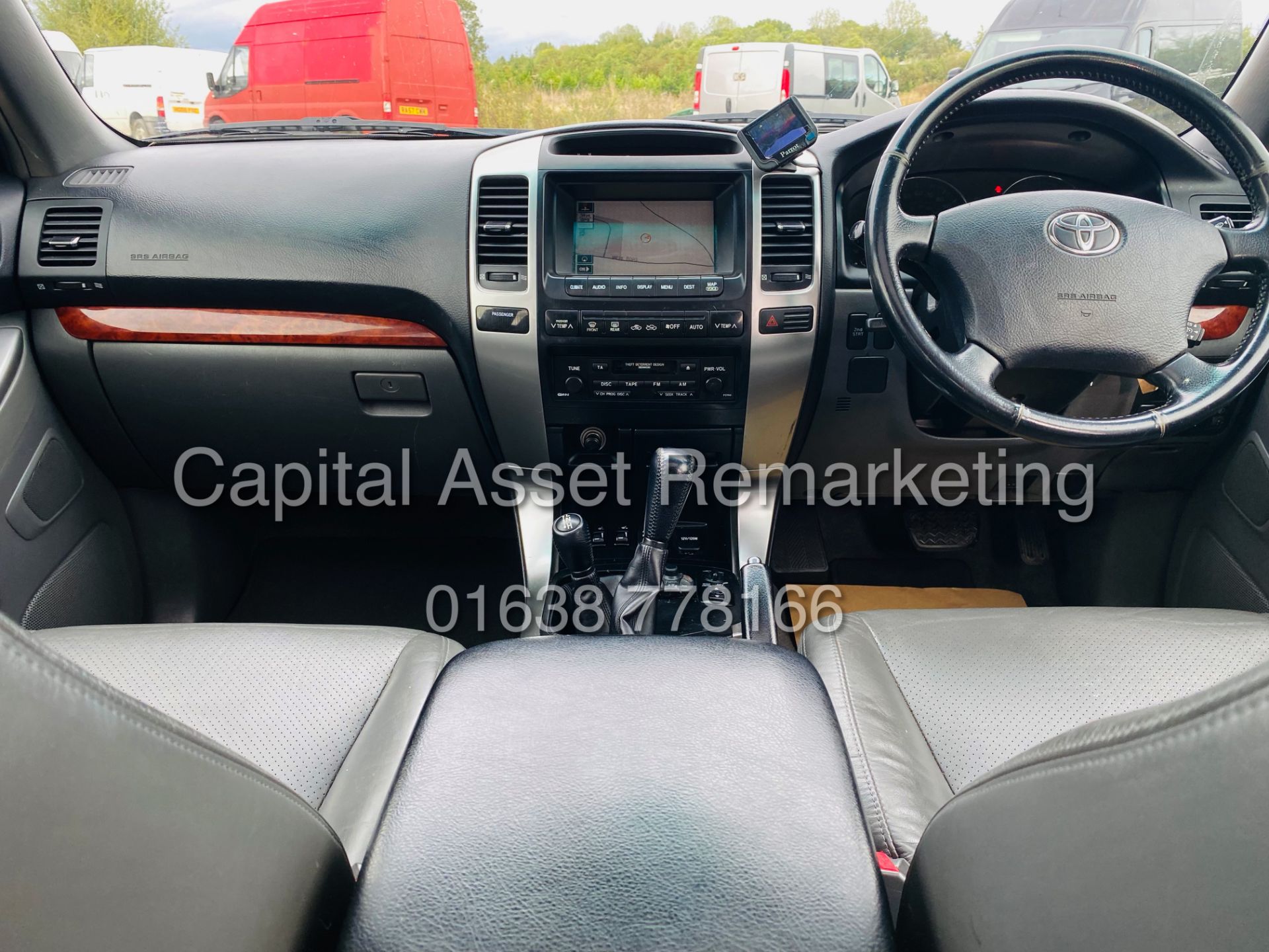 (On Sale) TOYOTA LAND CRUISER 3.0 D-4D LC5 AUTO (56 REG) 1 LADY OWNER *TOP SPEC* (NO VAT - SAVE 20%) - Image 14 of 29