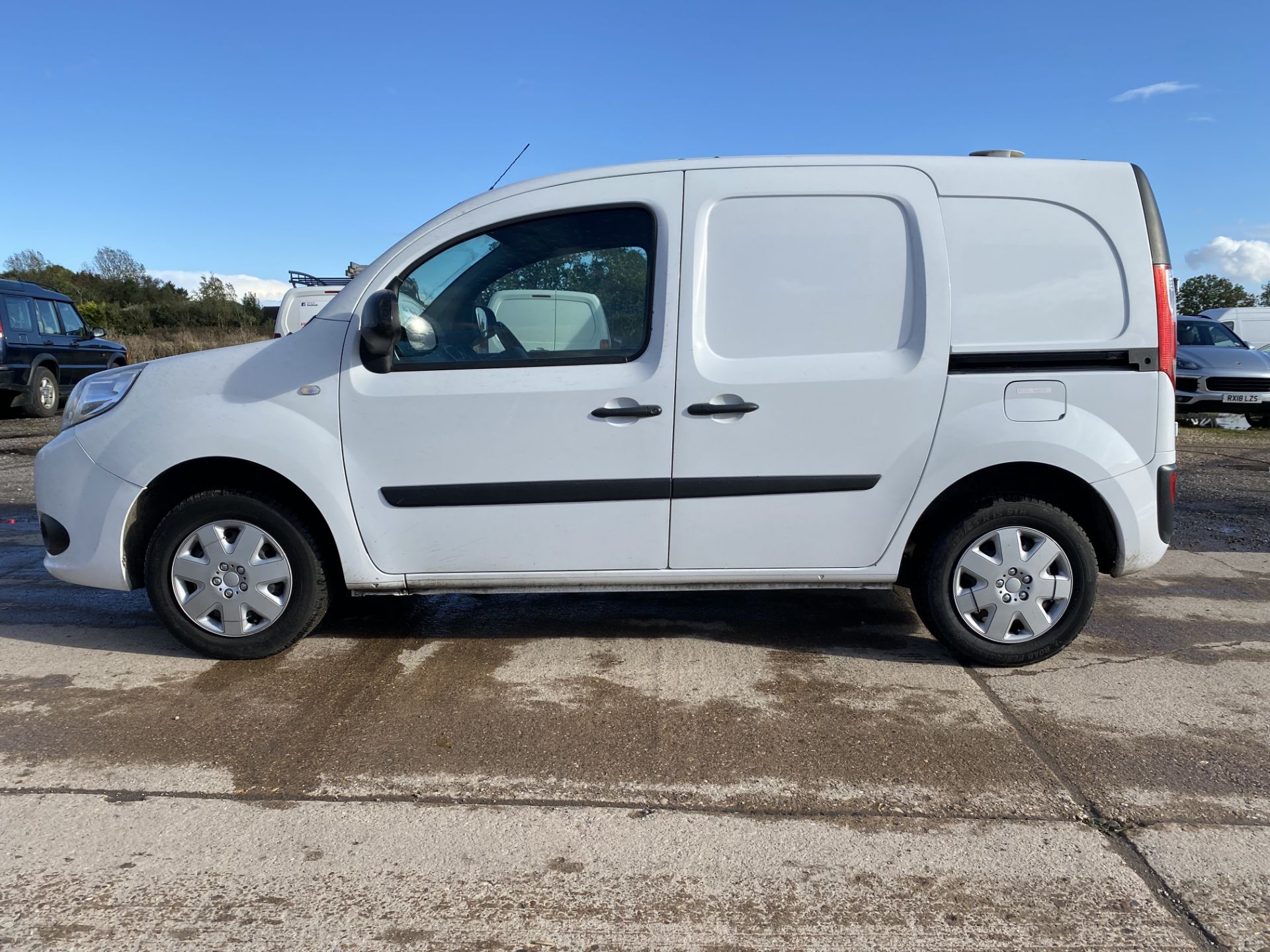 (On Sale) RENAULT KANGOO ML19 'ENERGY' DCI *BUSINESS - PLUS* DIESEL (66 REG) - Image 8 of 23