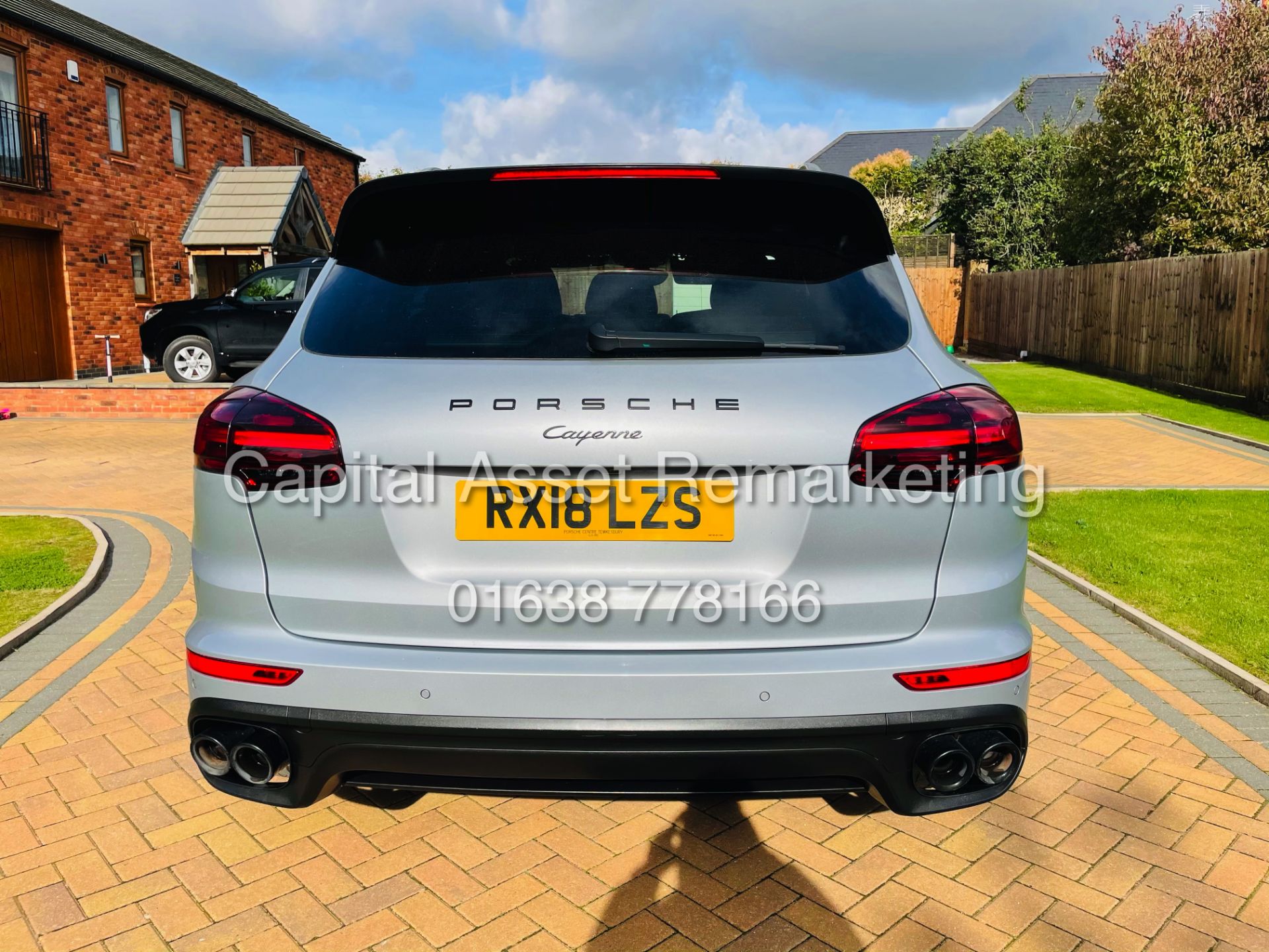 (On Sale) PORSCHE CAYENNE 3.0D V6 'PLATINUM" (18 REG) PAN ROOF - 14 WAY SEATS - AIR SUS - PASM - Image 11 of 41